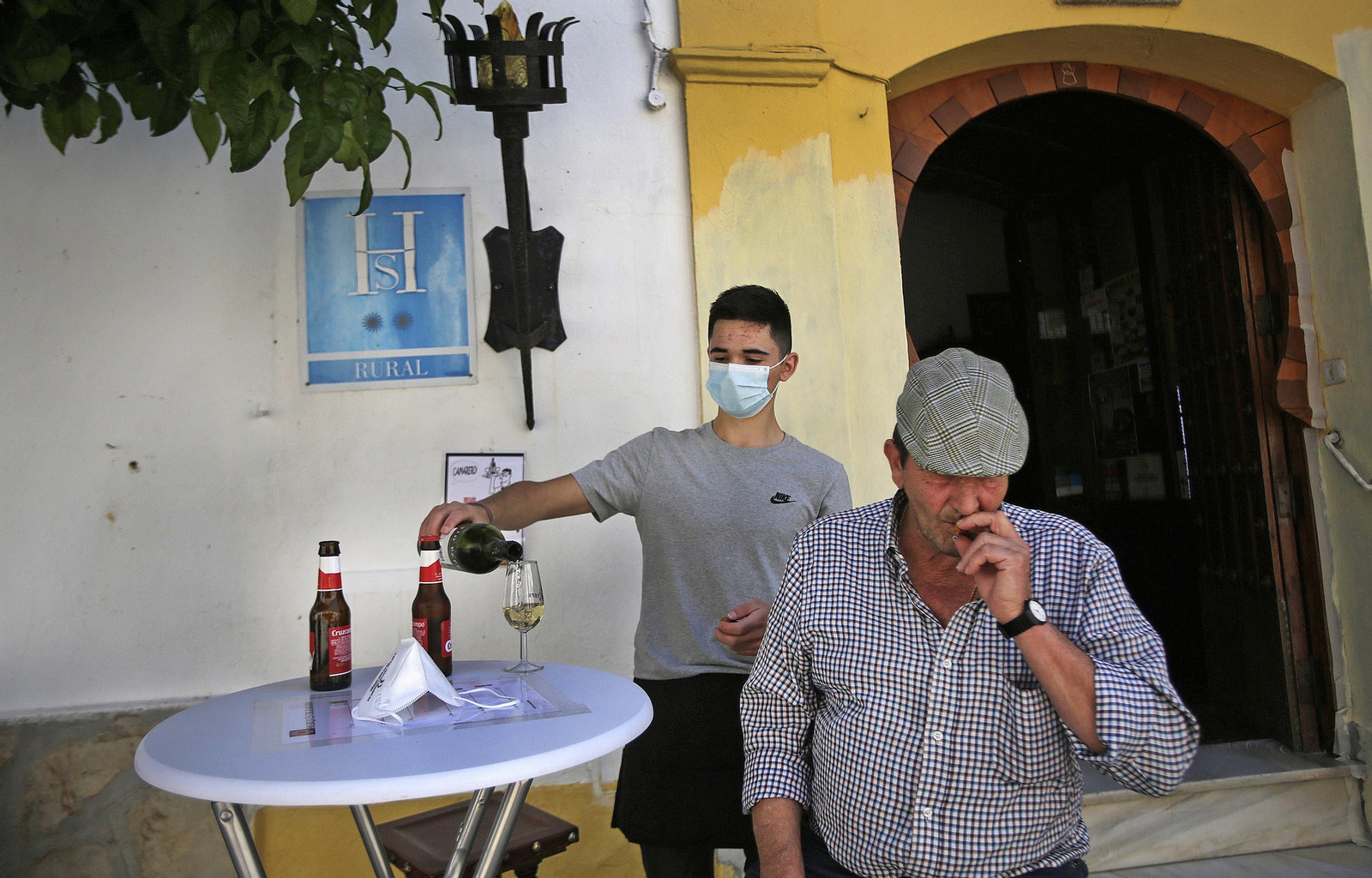 El despertar de la Sierra, Grazalema, Setenil de las Bodegas, Zahara de la Sierra.