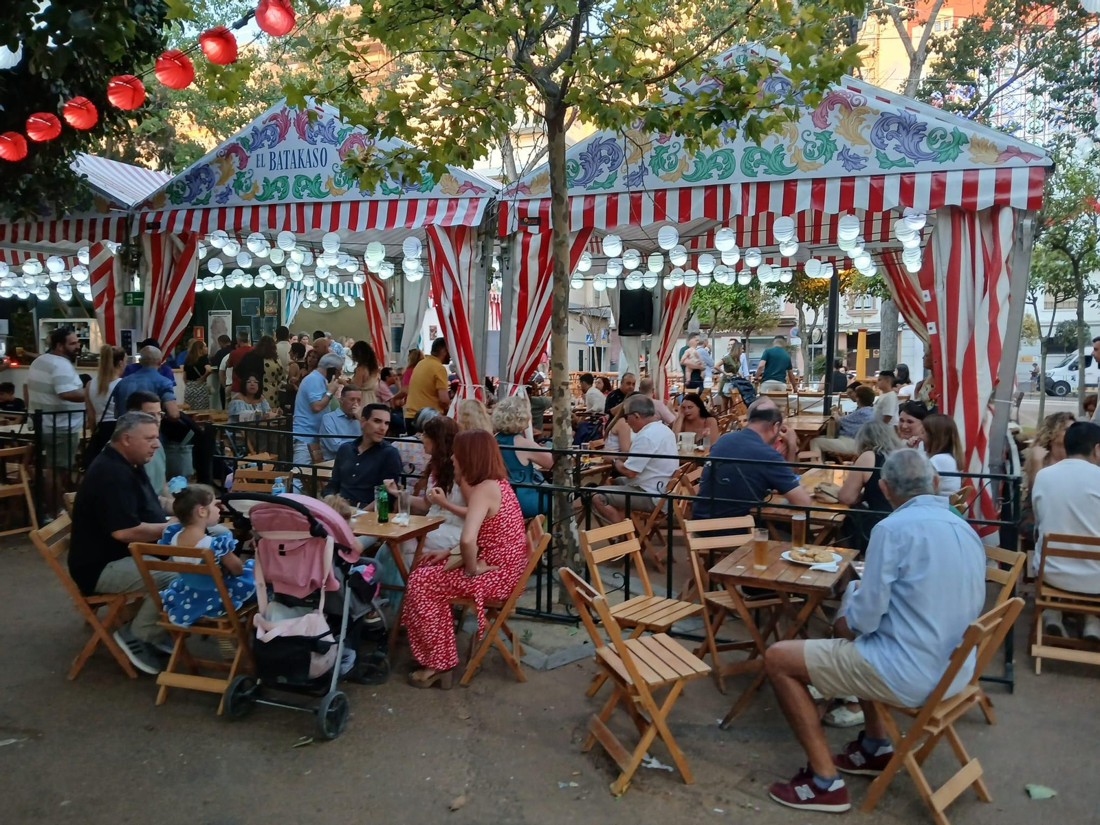 Búscate en las imágenes del sábado de Feria en San Fernando