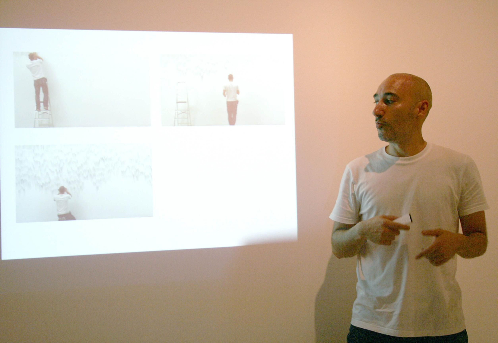 El artista linense Juan Carlos Bracho.