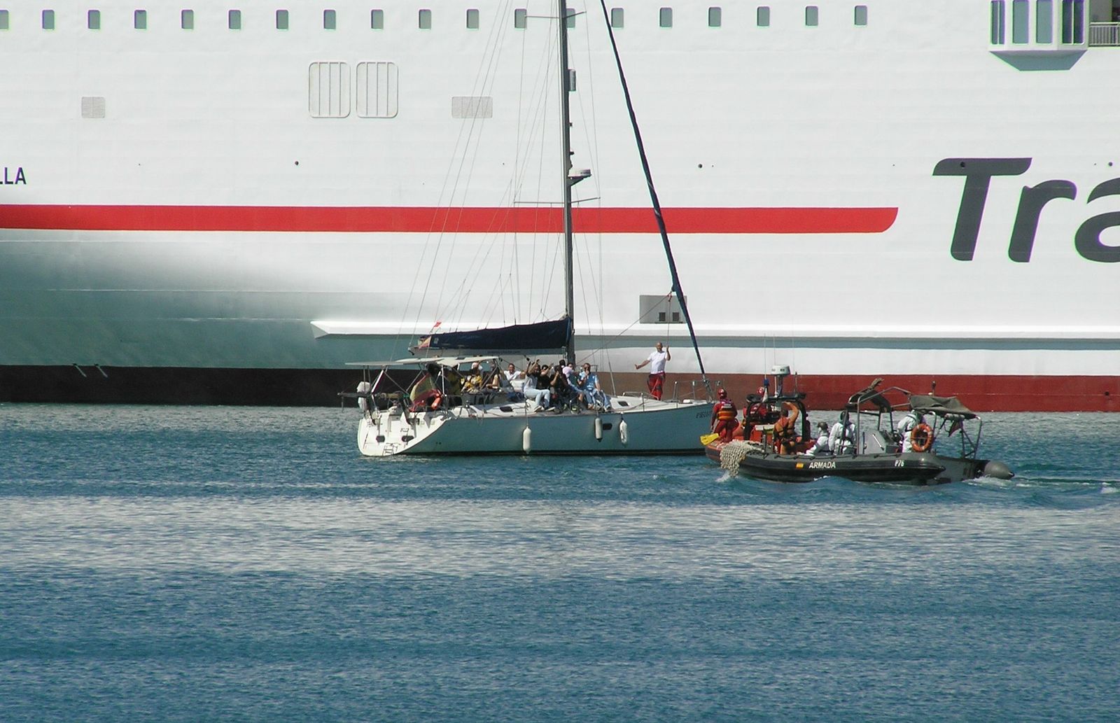 Las fotos simulacro de salvamento en el puerto de Málaga