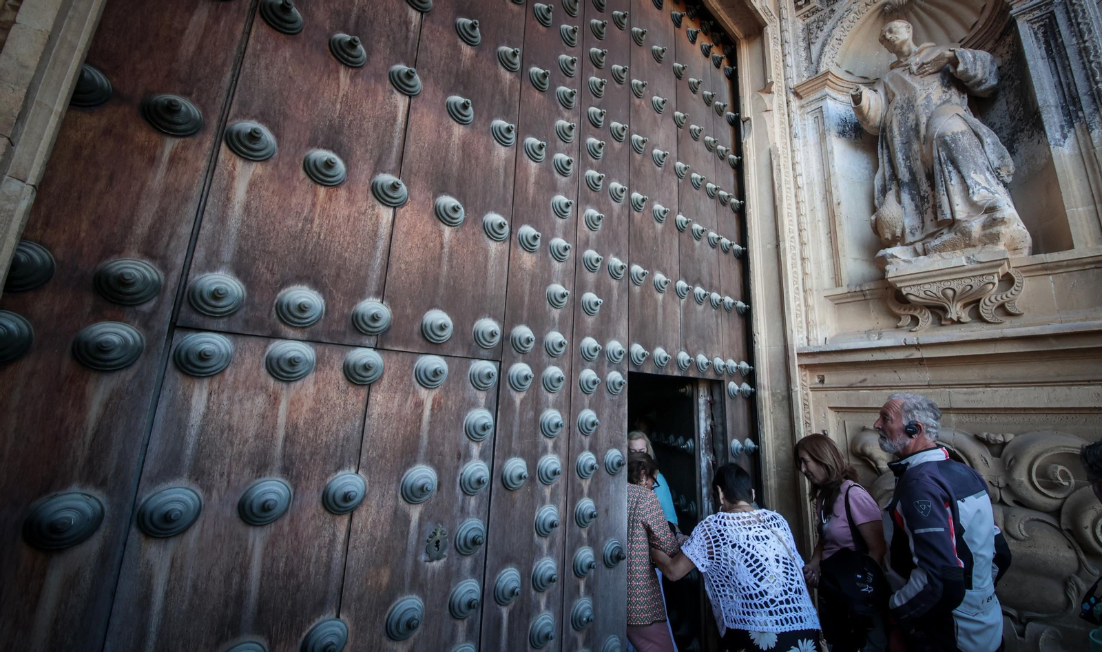 Imágenes de las primeras visitas públicas a La Cartuja de Jerez