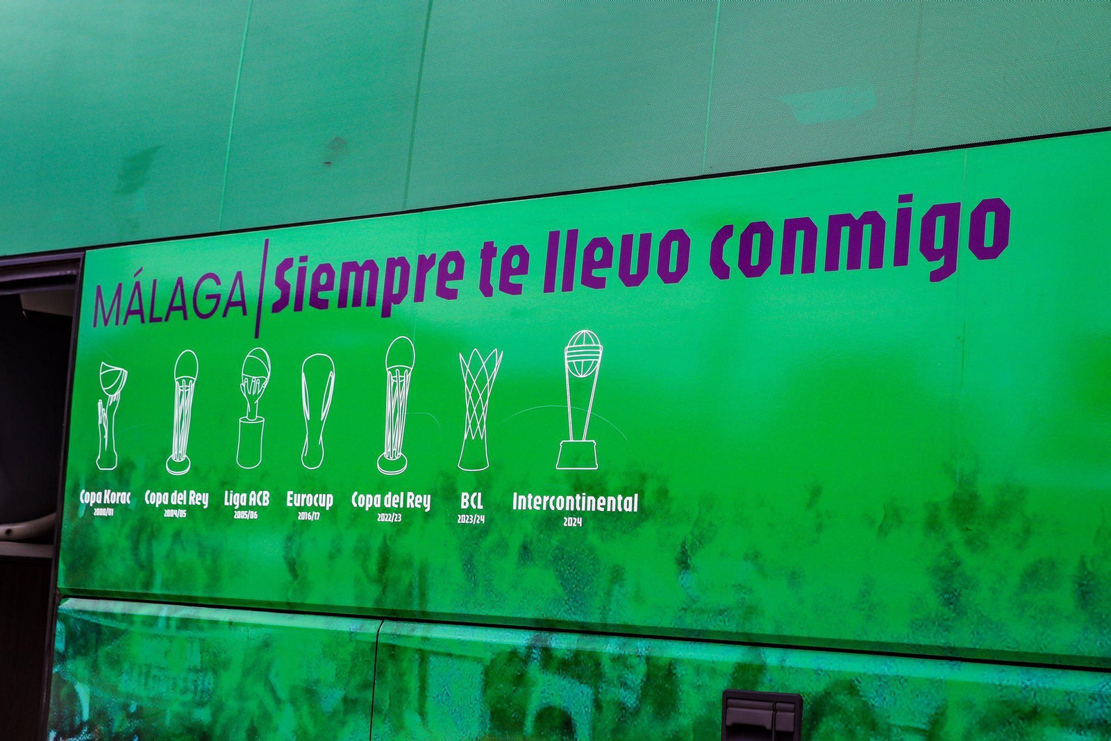 El Unicaja se va a Murcia en un nuevo autobús El Unicaja se va a Murcia en un nuevo autobús