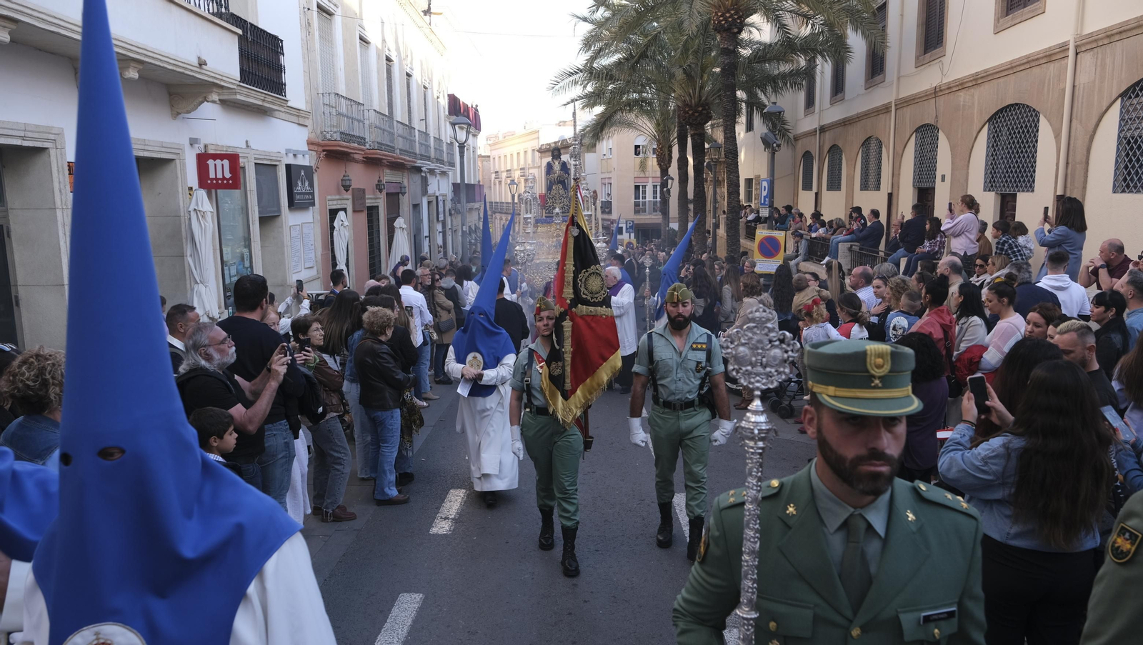 La procesión de Prendimiento en Almería, en imágenes