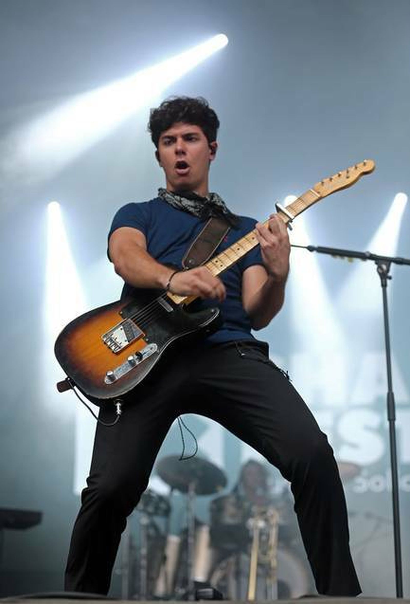 Alfred García presenta en la Sala Custom '1016'.