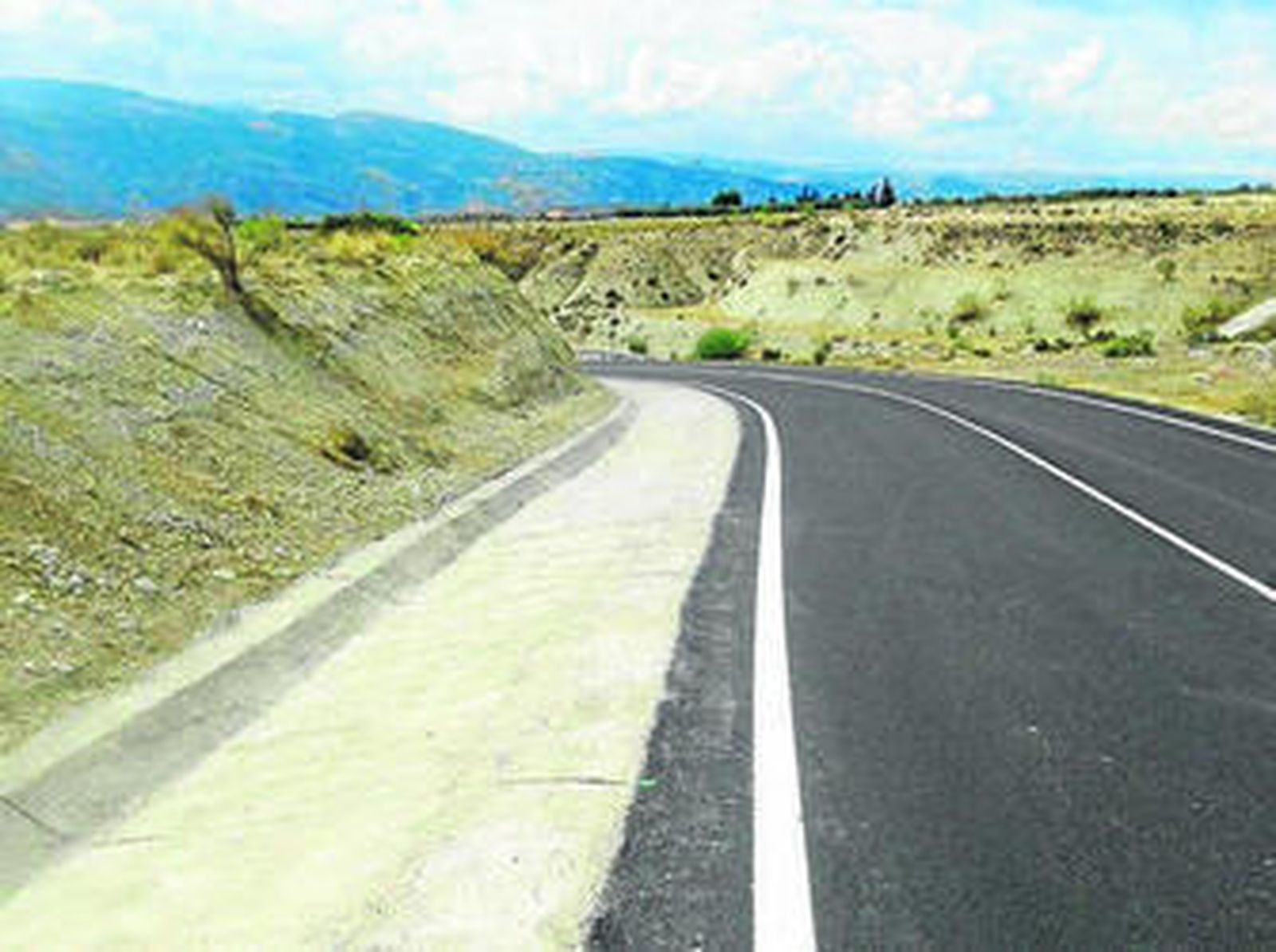 Aspecto que presenta ahora la carretera tras las obras.