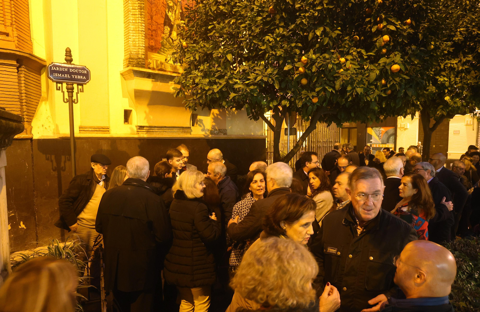 Nueva rotulación del Jardín del Doctor Ismael Yebra