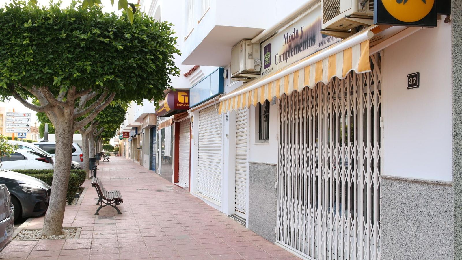 Todos los negocios no esenciales están cerrados desde hace ya casi dos semanas