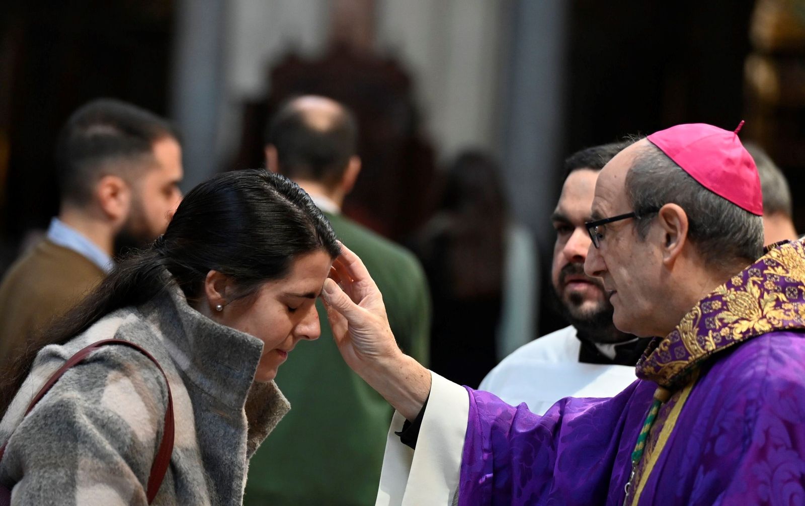 El Miércoles de Ceniza en la Catedral de Córdoba, en imágenes