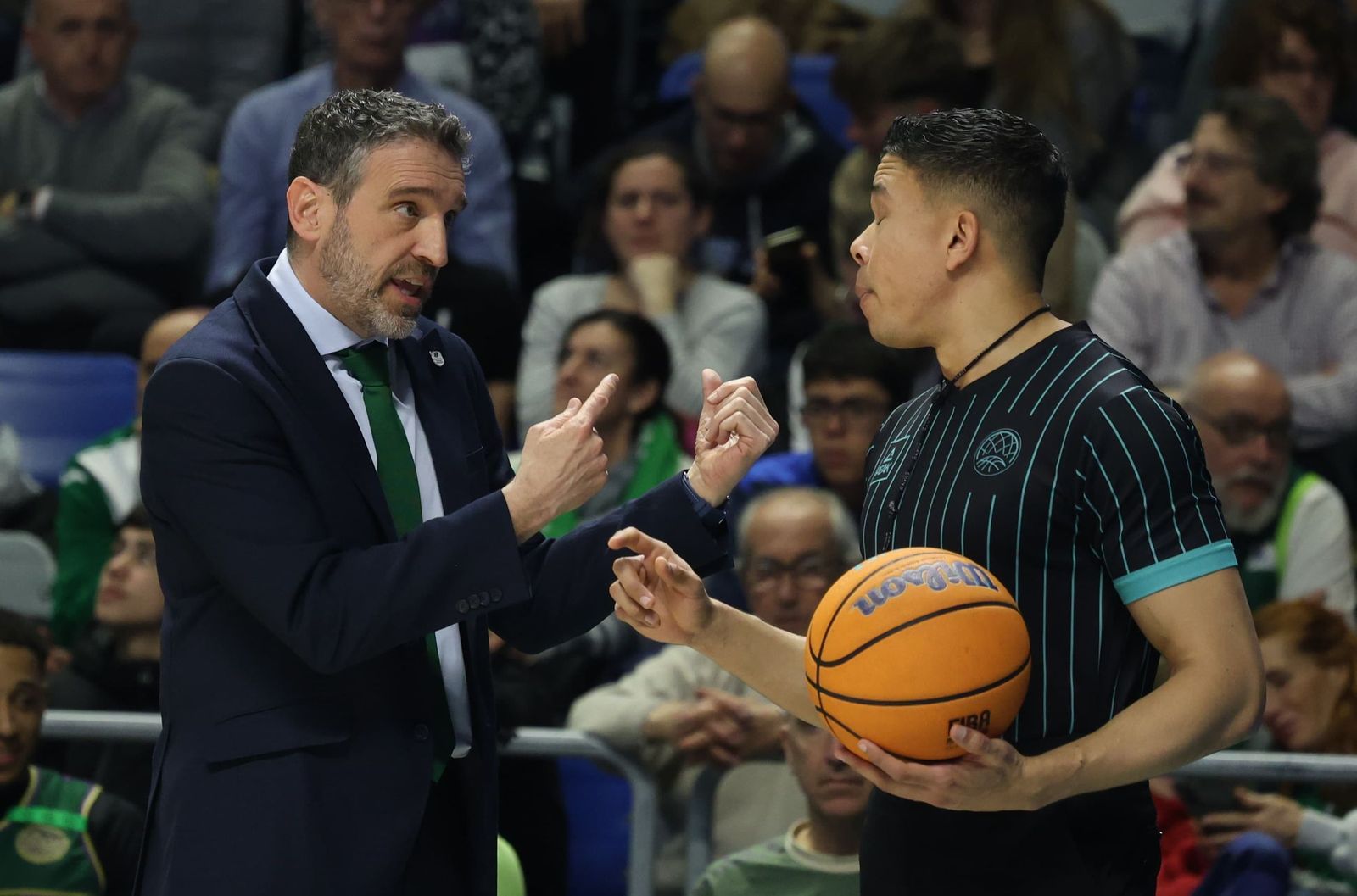 El Unicaja-Elan Chalon, en fotos