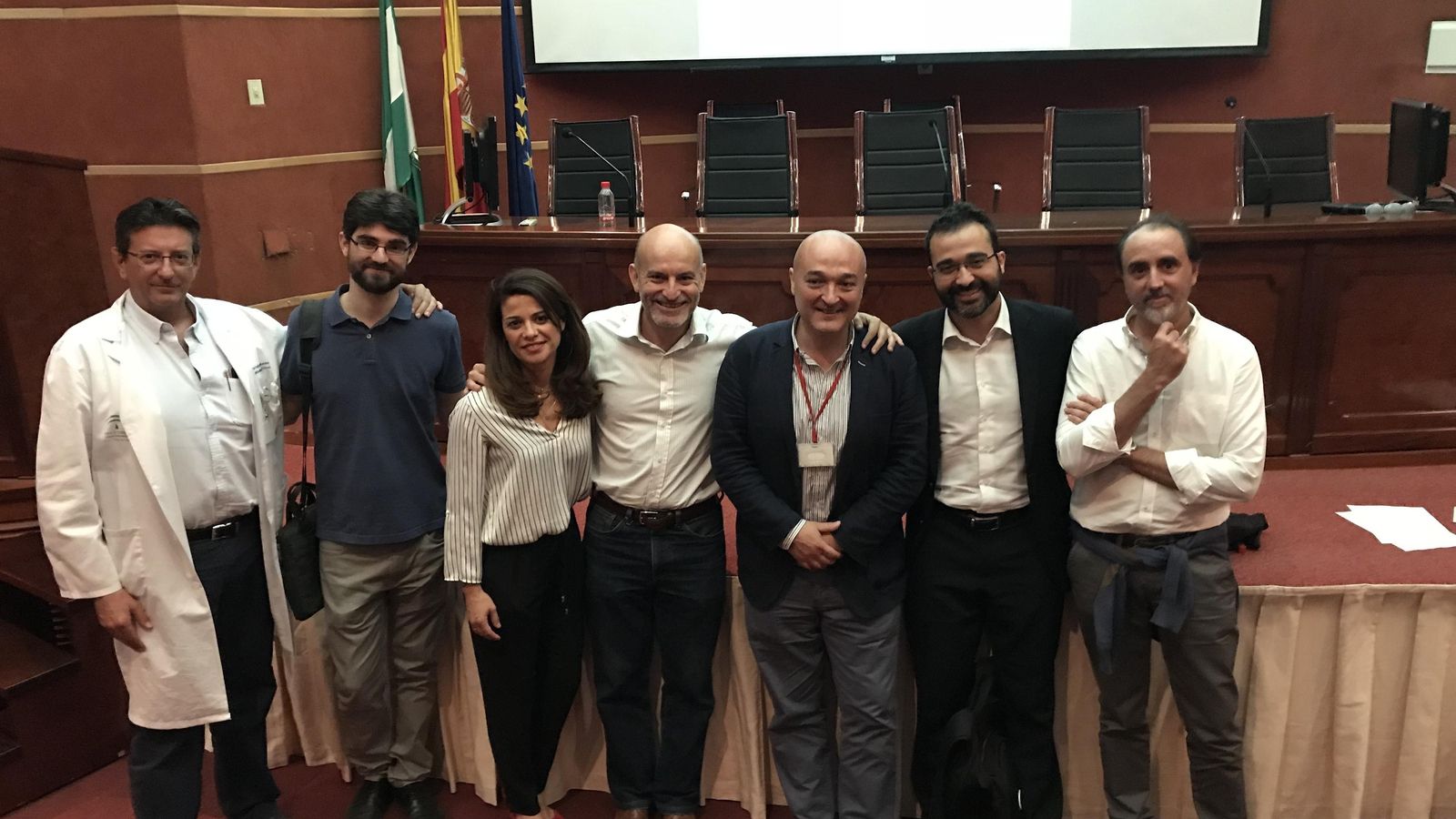 Sesión de Innovación del Hospital Virgen del Rocío en Junio de 2018 . Javier Castell, Javier Ampuero, Inmaculada Domínguez, Manuel Romero, Emilio Gómez, Pablo Hervás y Samuel Borreguero.