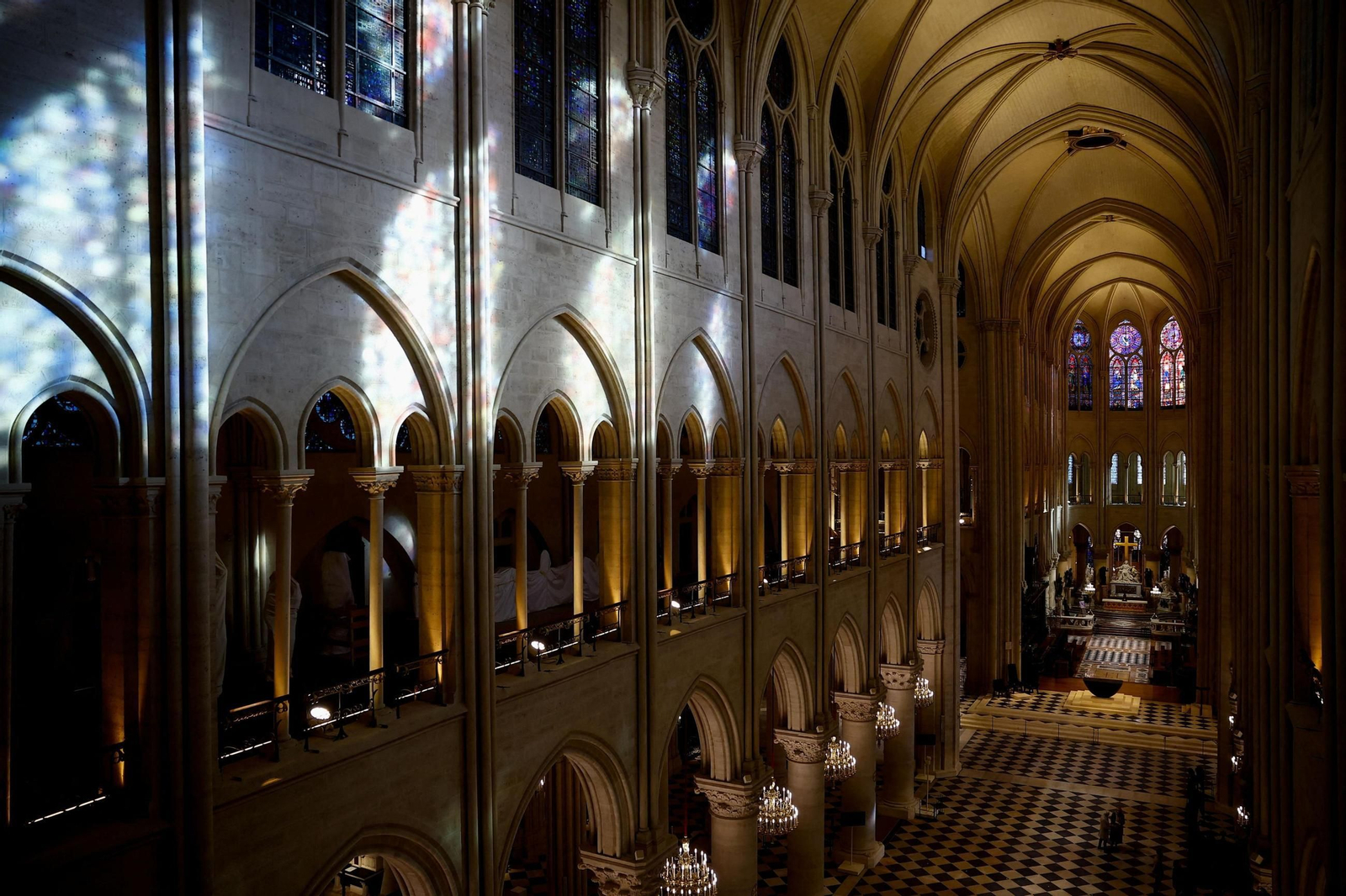 Así es el nuevo interior de Notre Dame tras la restauración Así es el nuevo interior de Notre Dame tras la restauración