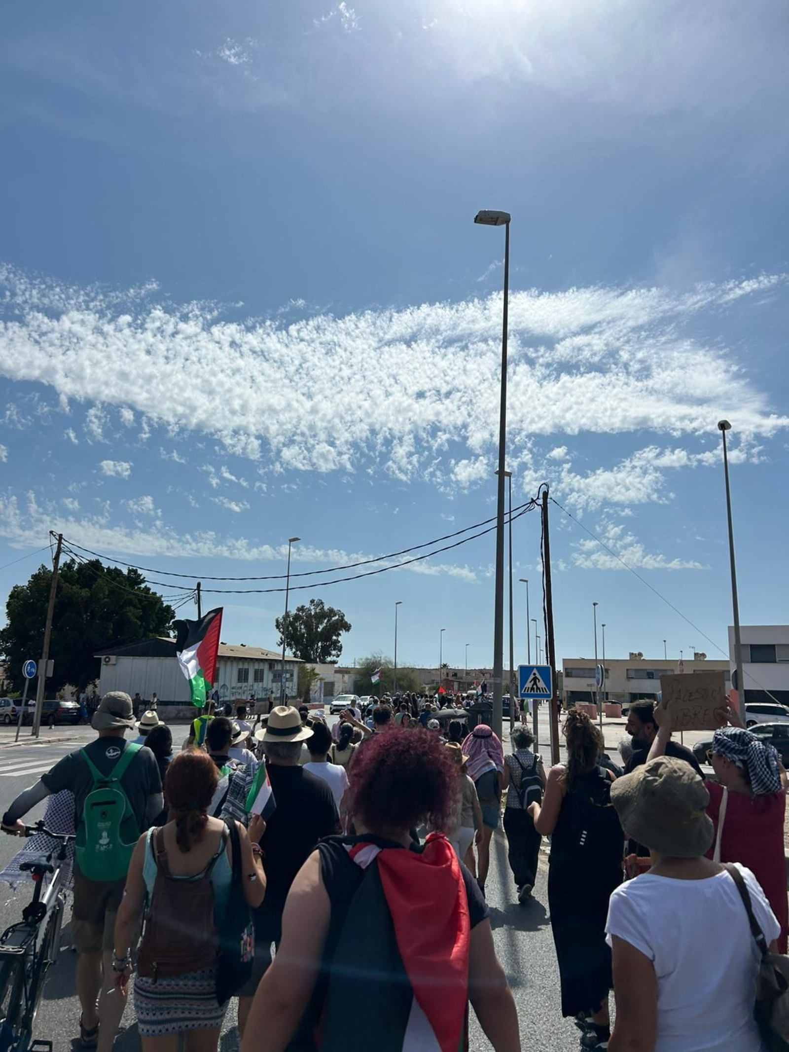 La manifestación de Almería y sus barrios contra el genocidio en Palestina, en imágenes
