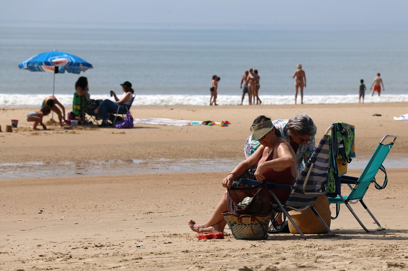Imágenes del ambiente en el sábado 16 de marzo en Huelva