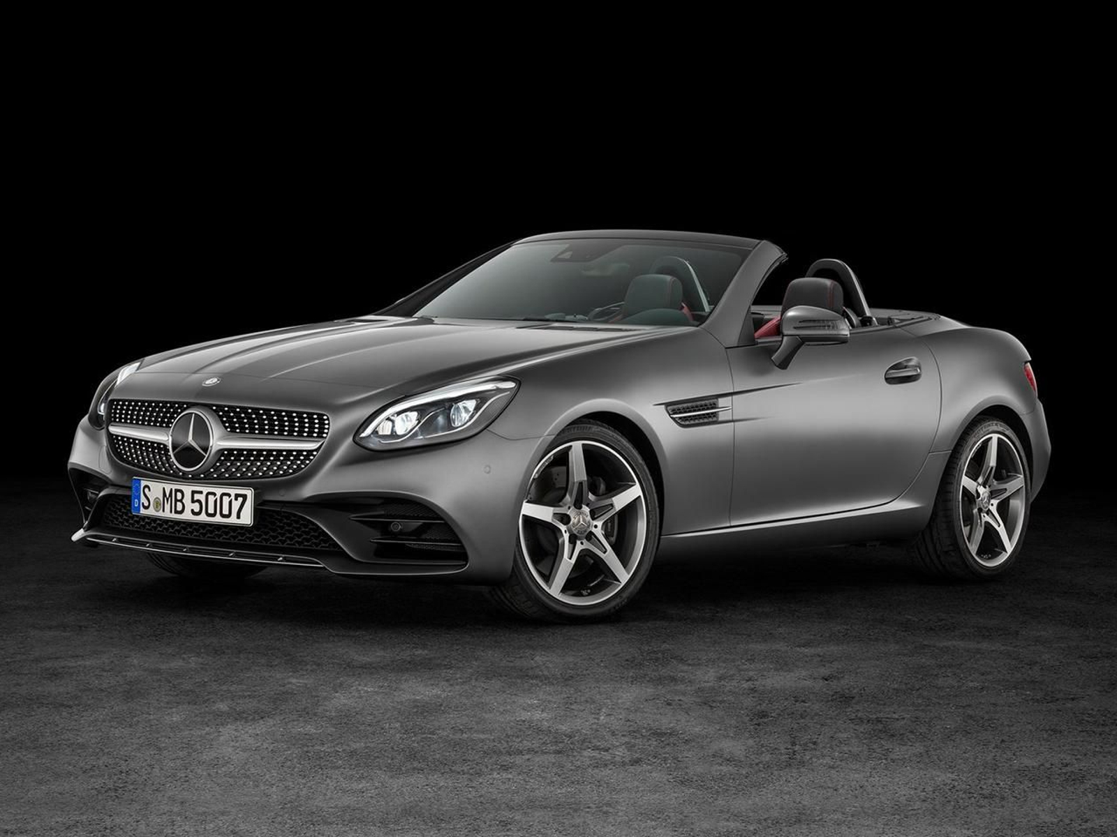 Mercedes SL 300: precio pagado 54.500 euros