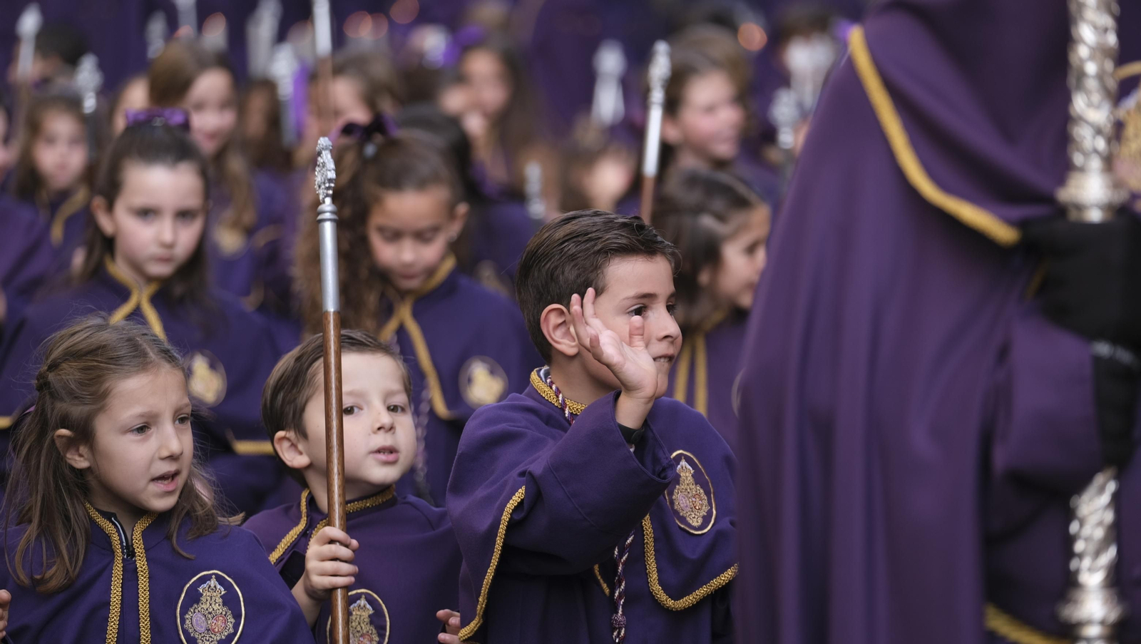 La procesión de Pasión en Almería, en imágenes