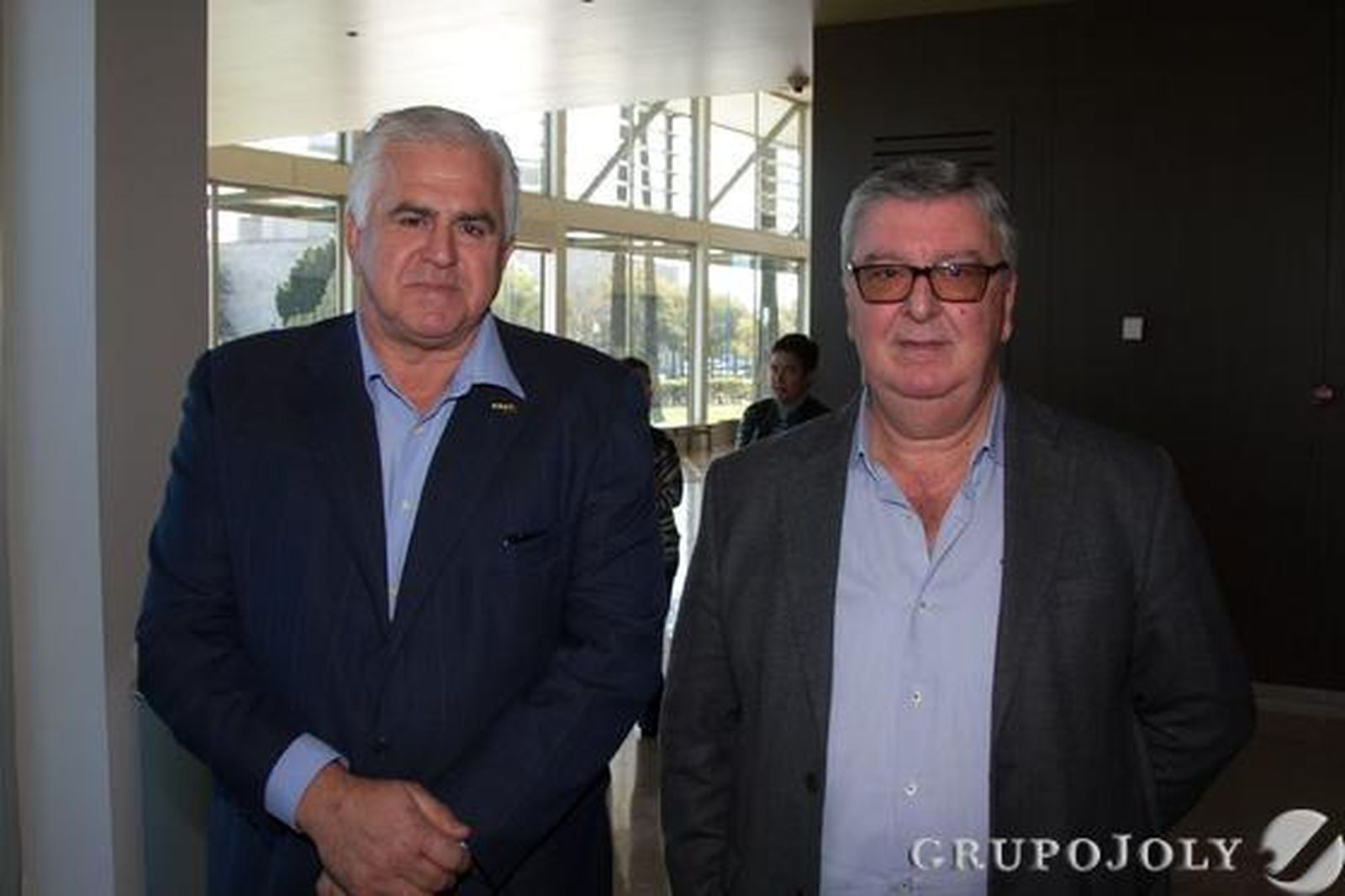 Los dirigentes de organizaciones agrarias Miguel López (COAG) y Miguel Cobos (UPA)./ Belén Vargas/Juan Carlos Vázquez