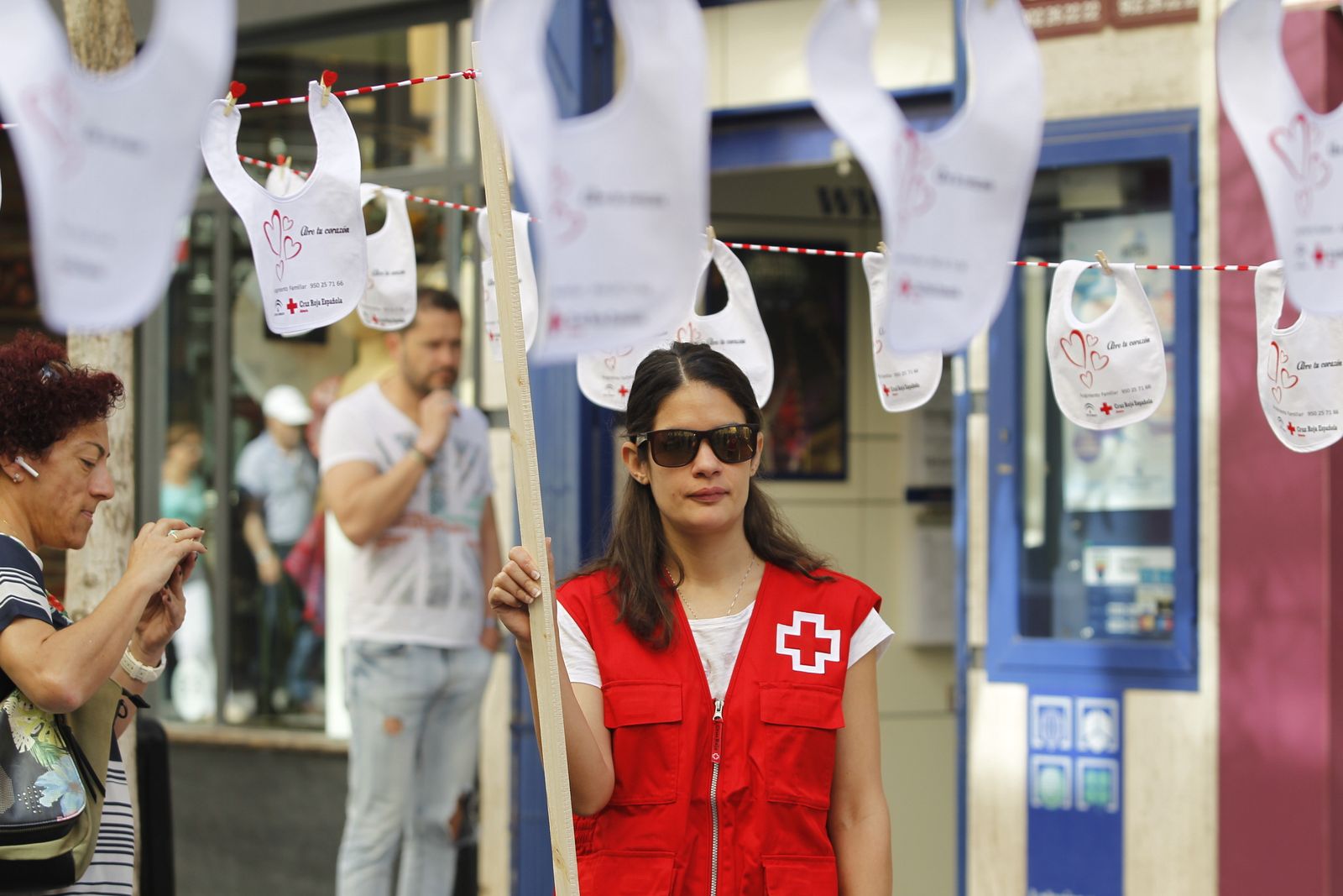 Programa acogimiento familiar.  Cruz Roja Almería