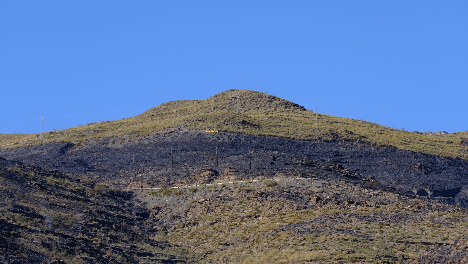 Fotogalería incendio en Castro de Filabres. Almería