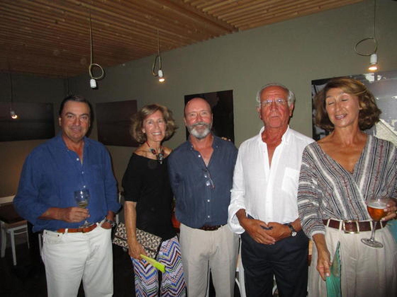 Gonzalo Domecq, Cristina Cologán, el artista Humberto Ybarra y José María Suanzes.

Foto: Ignacio Casas de Ciria