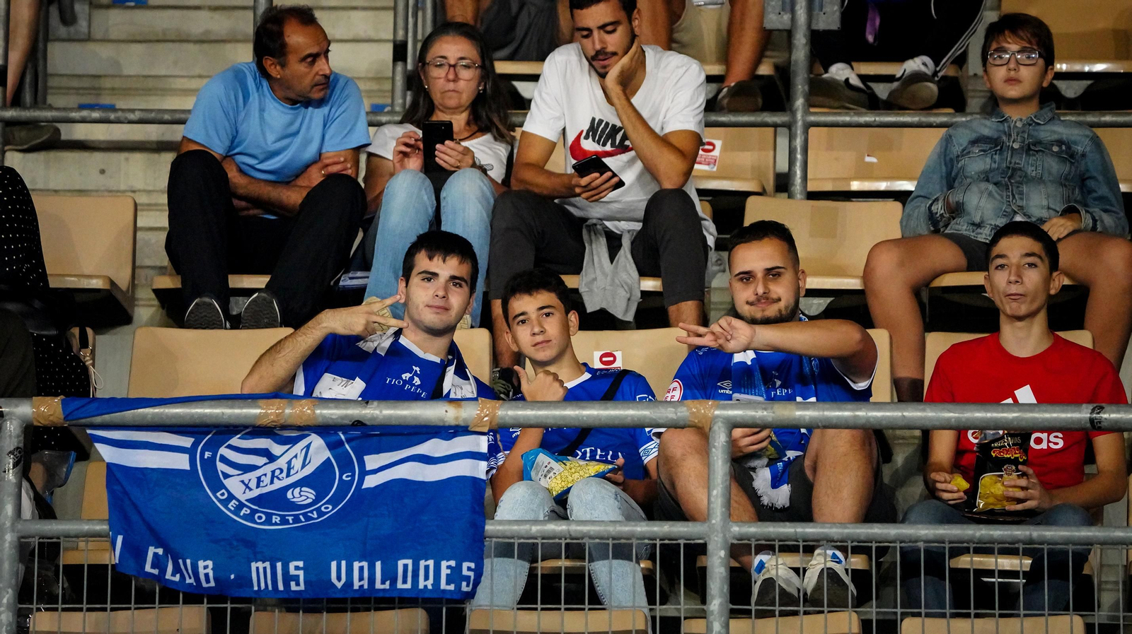 Búscate en el partido Xerez DFC- Ejido