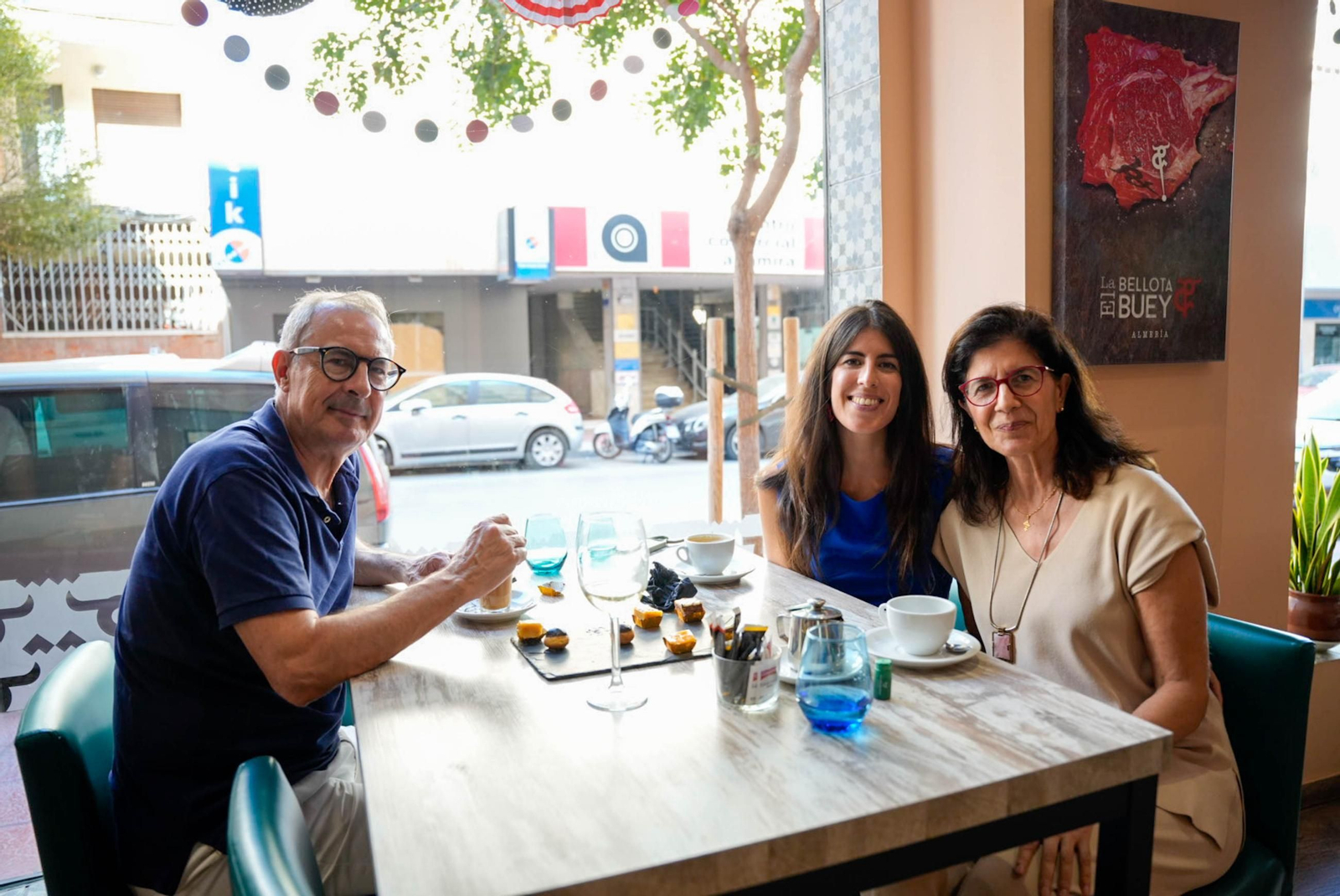 Disfrutando de la feria del mediodía en la jornada del jueves