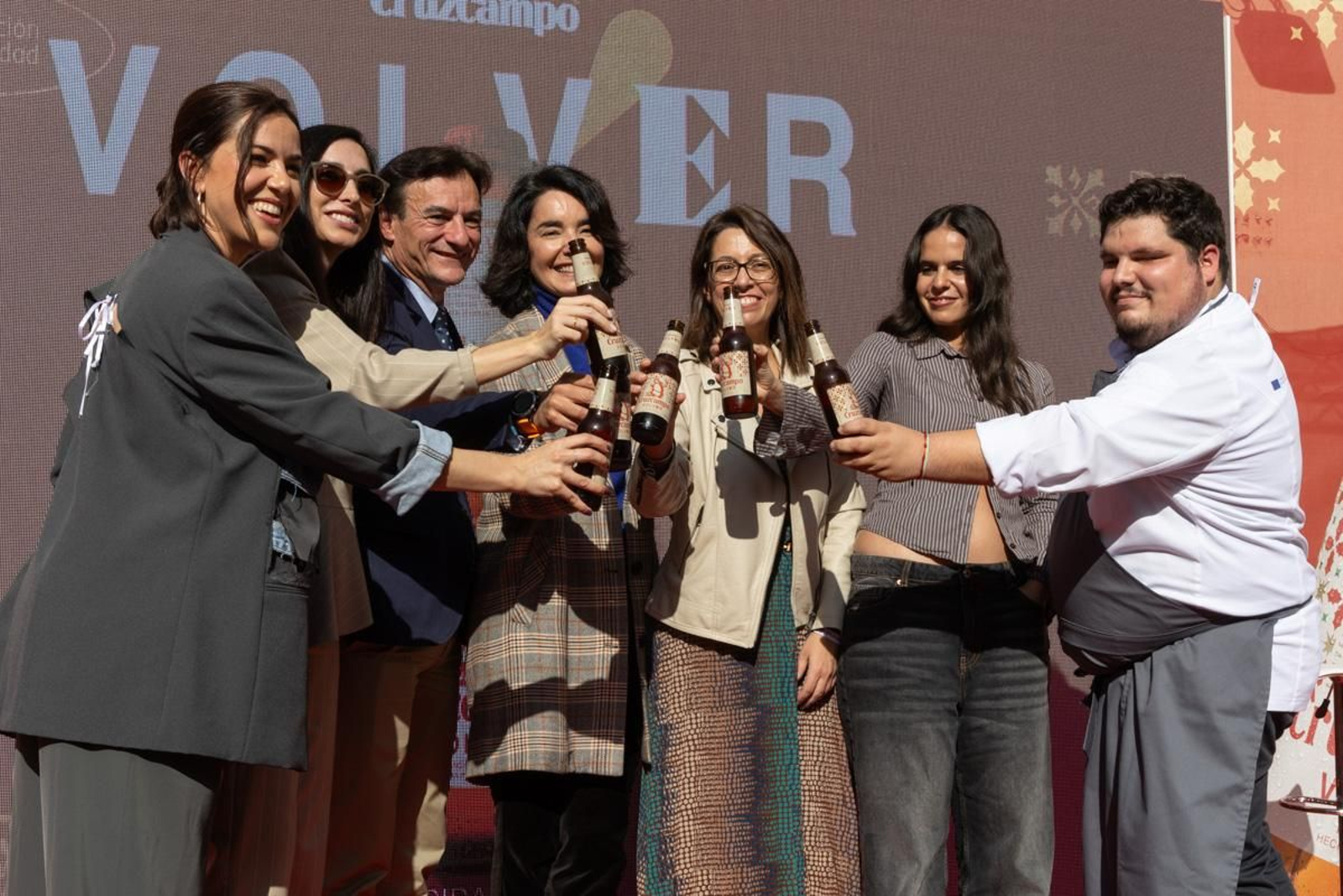 Presentación del lanzamiento de 'Volver', edición limitada de Cruzcampo para Navidad