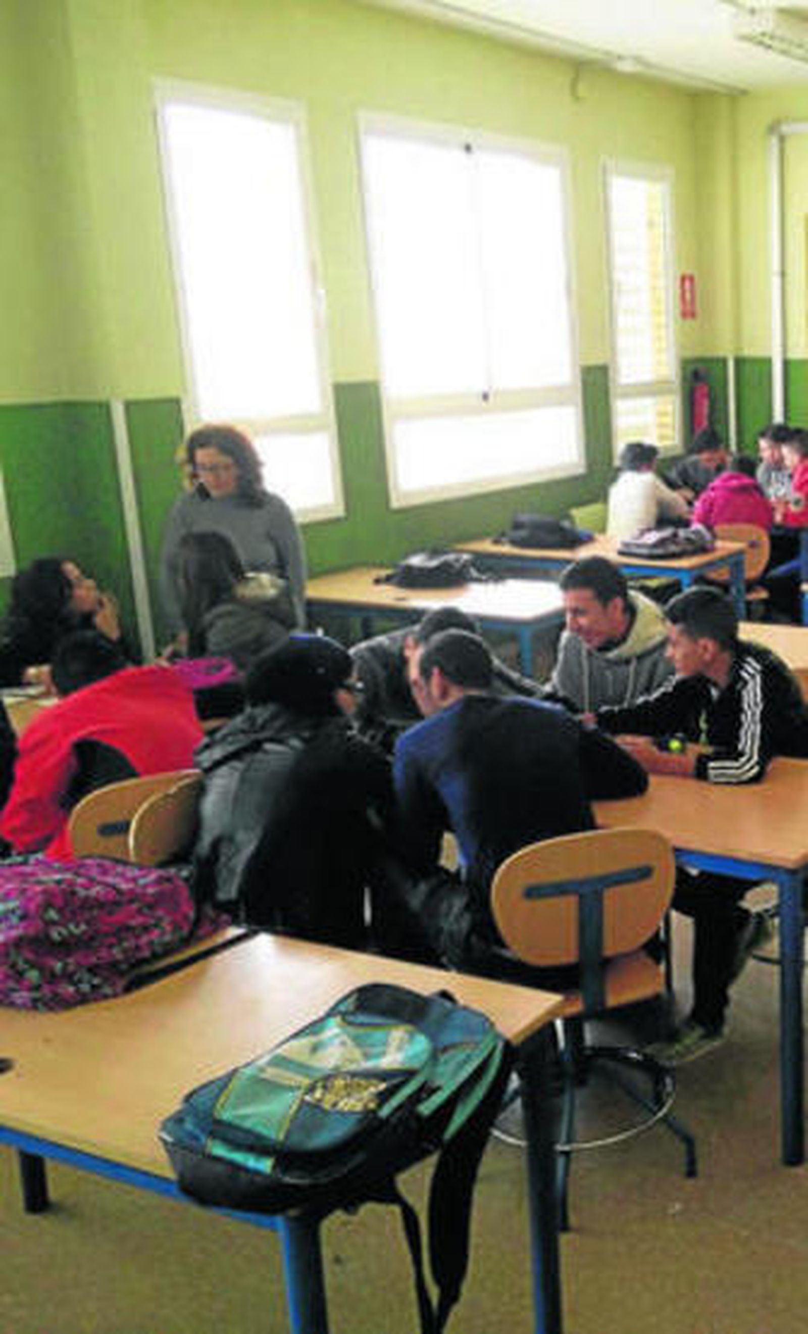 Alumnos del instituto San Isidro durante el taller.
