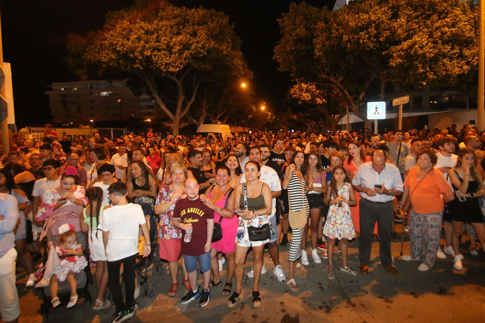 La Feria de Almería enciende sus luces