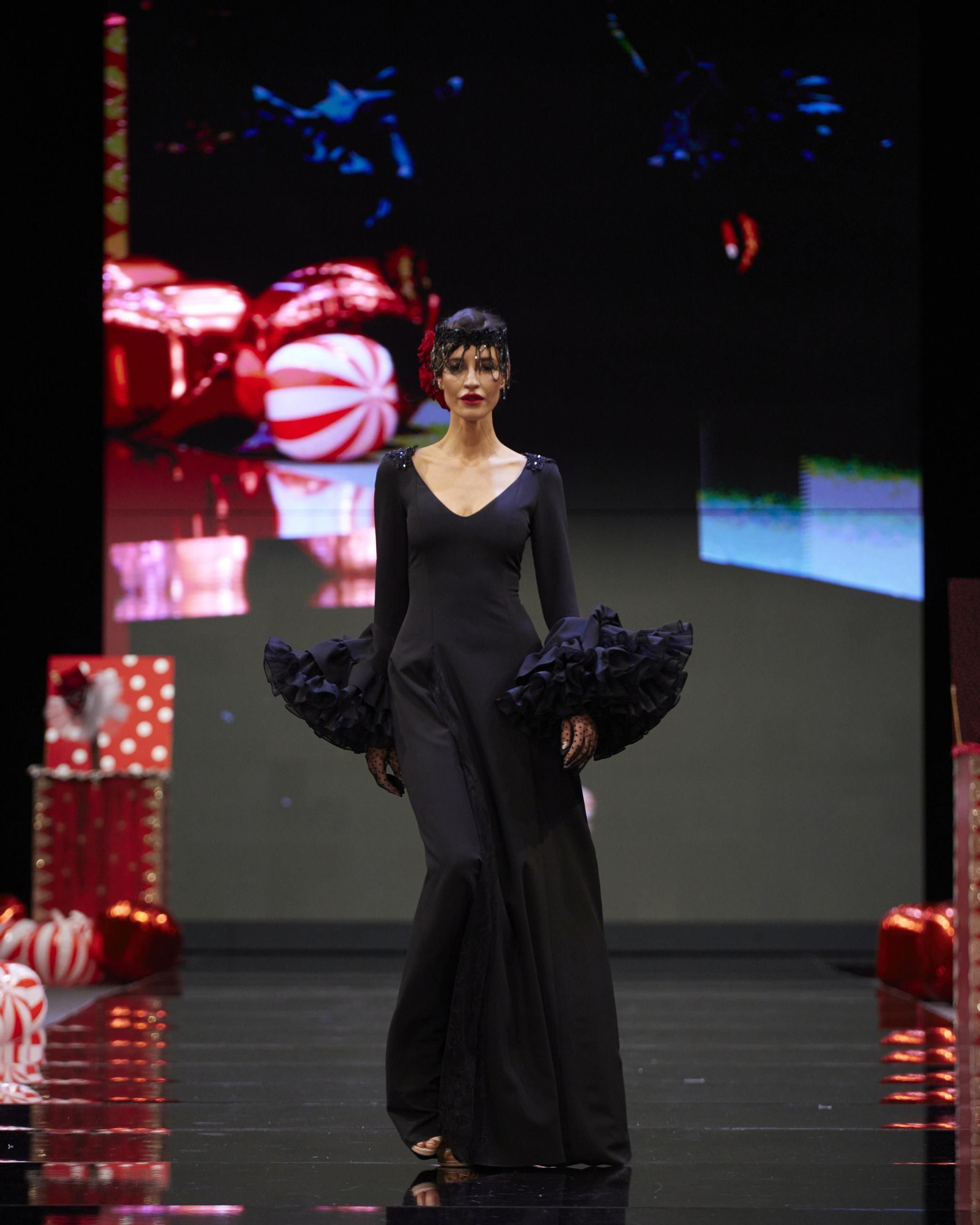 El desfile de Flor de Cerezo en SIMOF 2025, todas las fotos