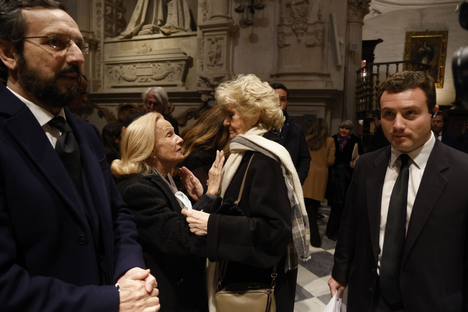 Ofrenda floral por el 25 aniversario del asesinato de Alberto y Ascen, todas las imágenes