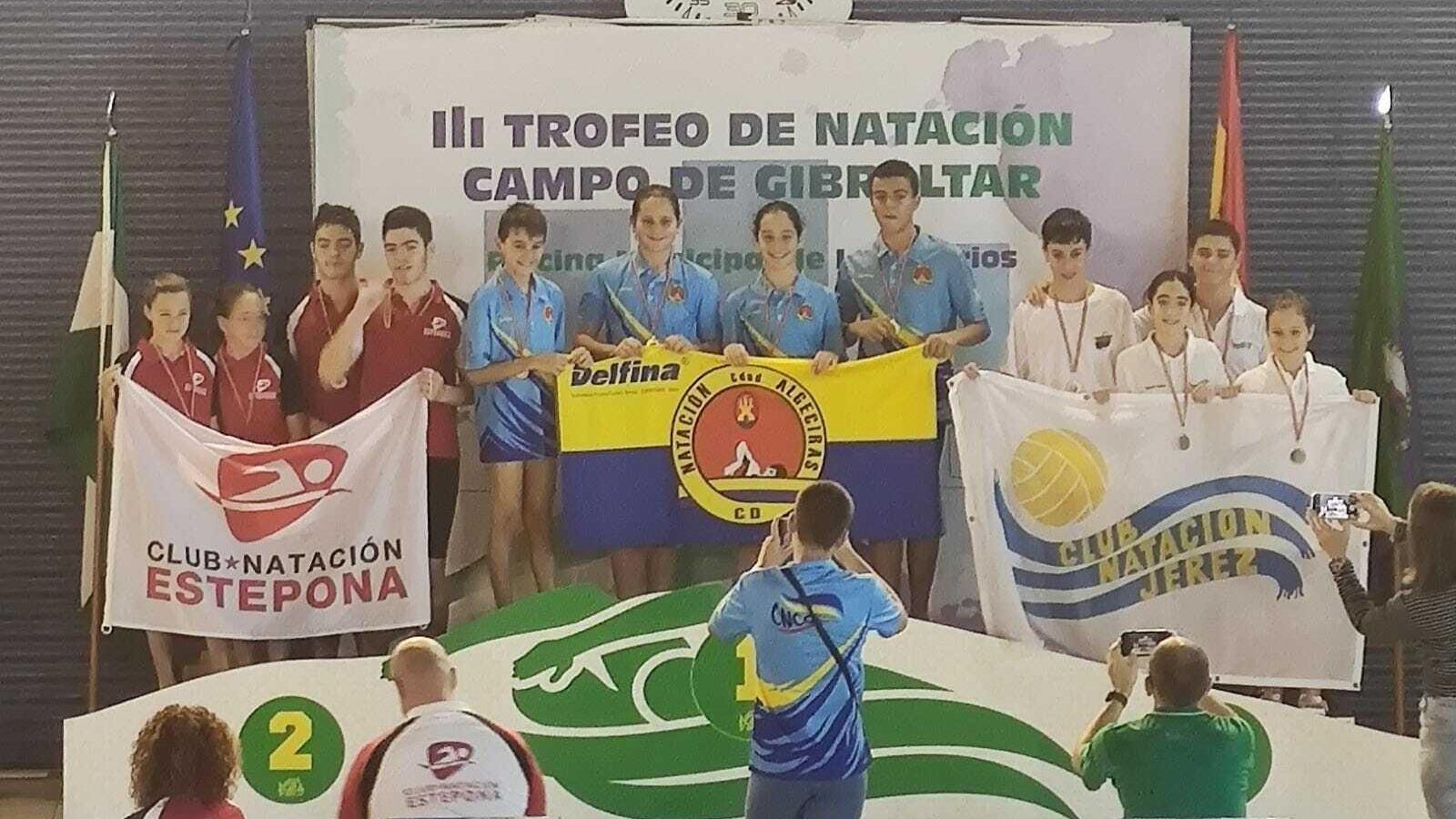 El equipo jerezano obtuvo siete medallas de bronce. El equipo jerezano obtuvo siete medallas de bronce.