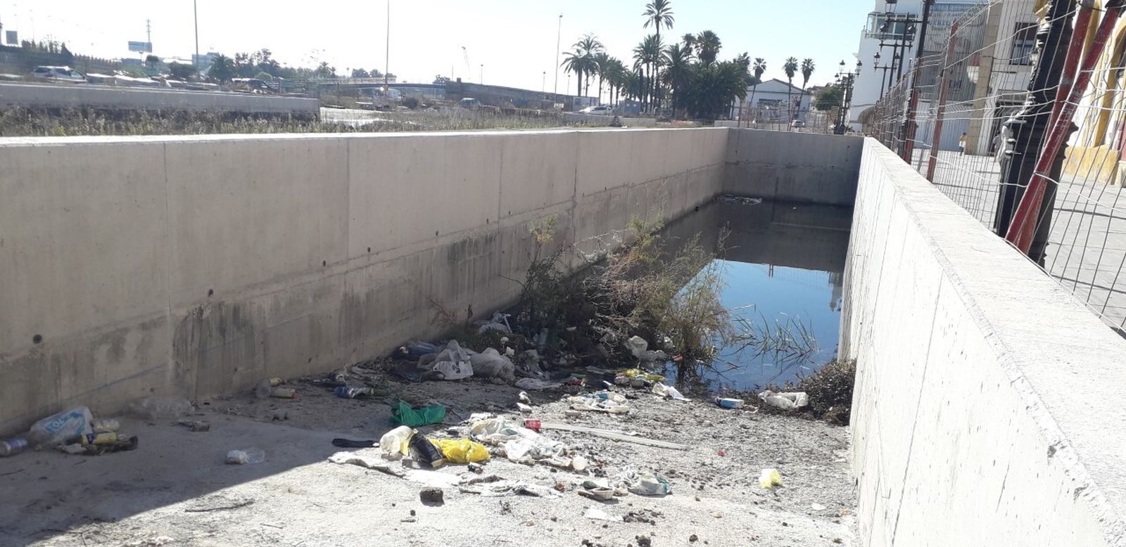 Una imagen de las obras del fallido parking de Pozos Dulces.