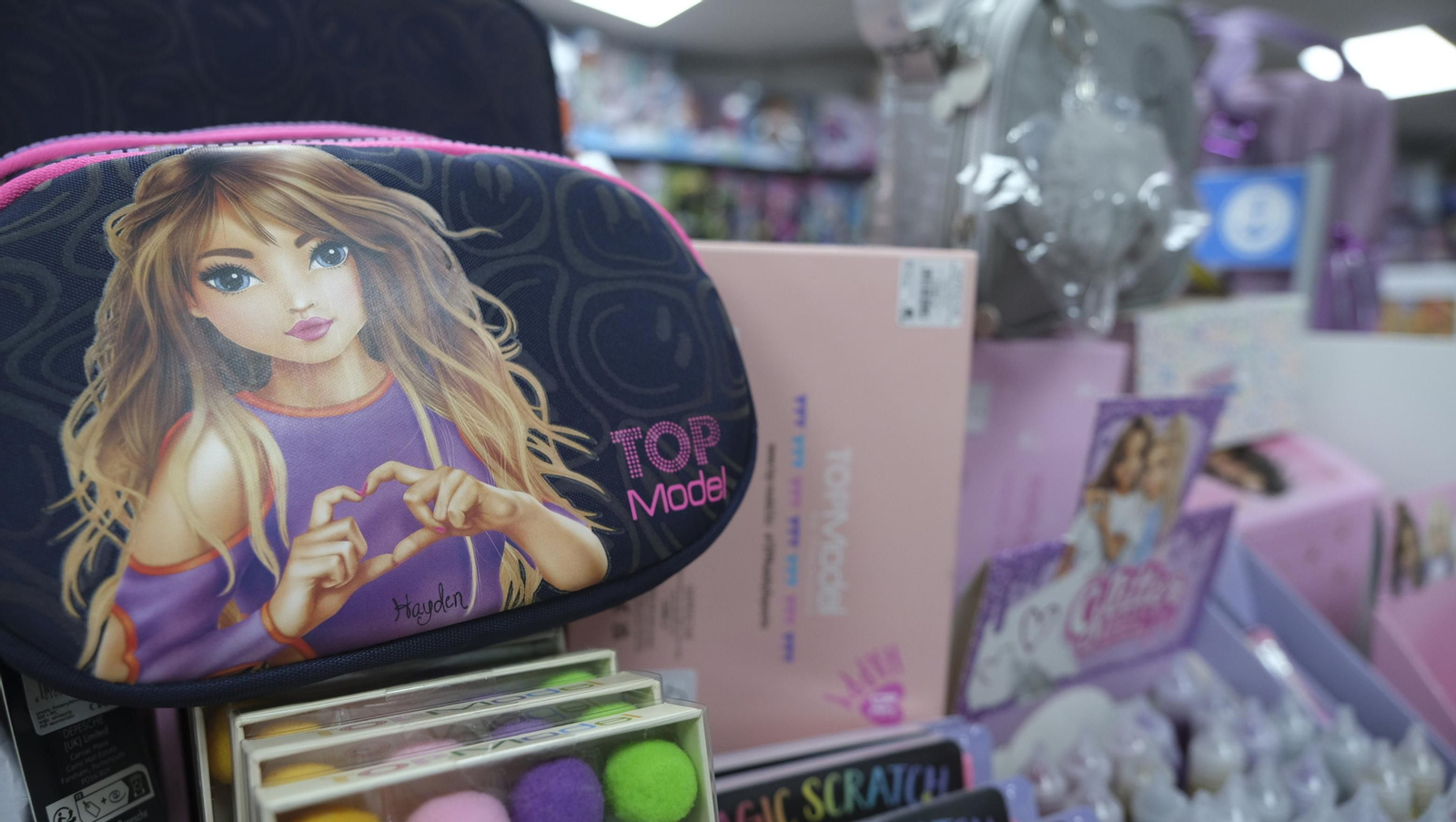 Imágenes de Superjuguete La Cañada, el paraíso para los niños