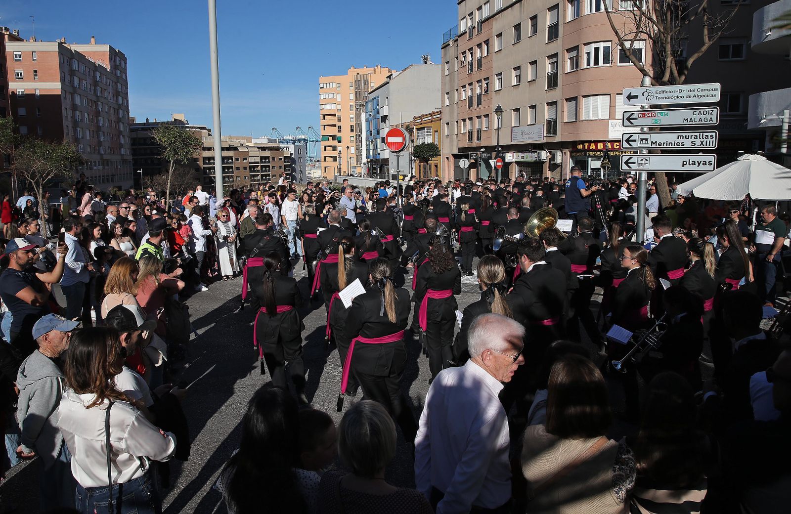 Fotos del Domingo de Ramos en Algeciras: Borriquita y Oración en el Huerto