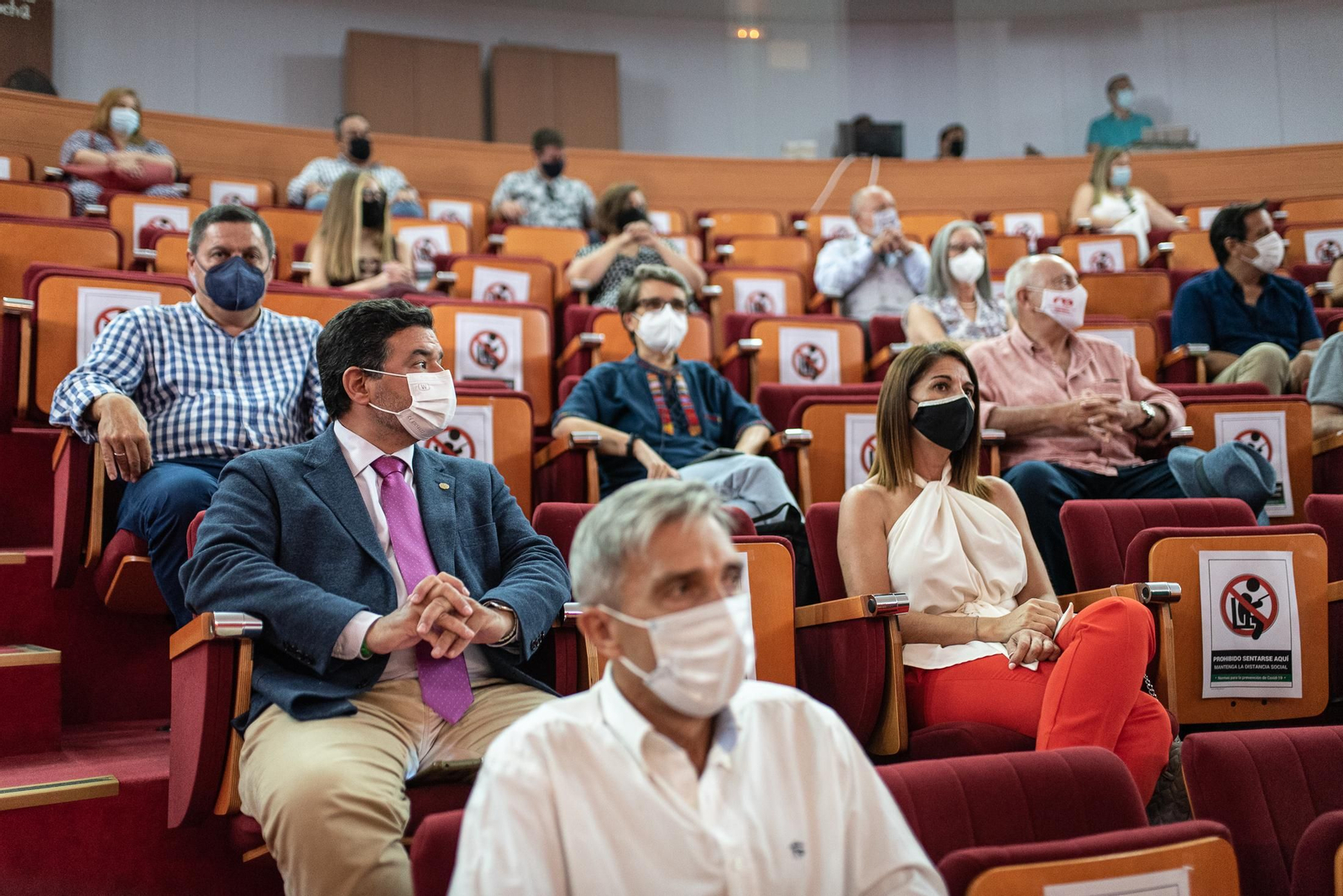 Imágenes de la toma de posesión del equipo de gobierno de la UHU