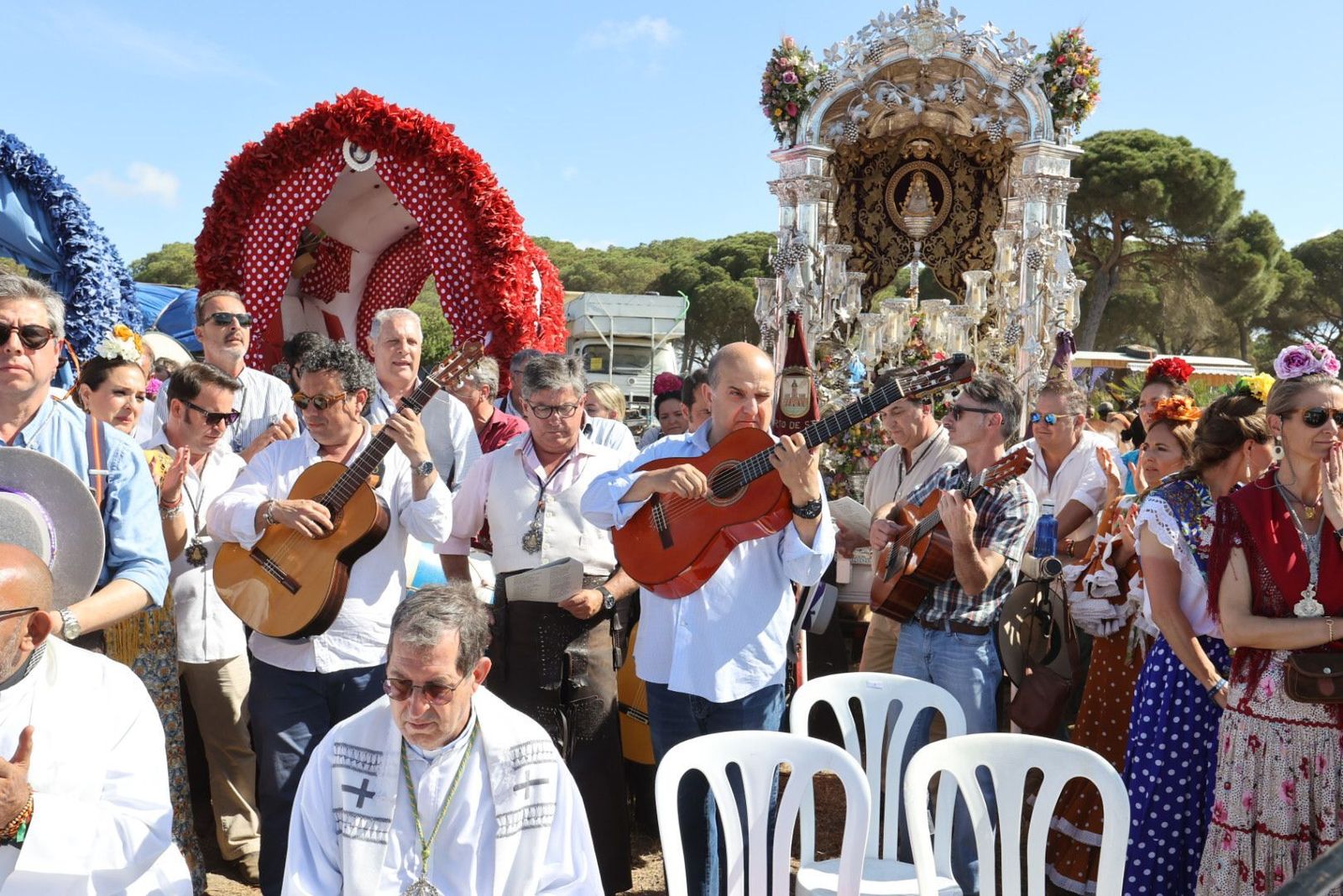 Misa de romeros de las hermandades de Jerez y El Puerto en Marismillas