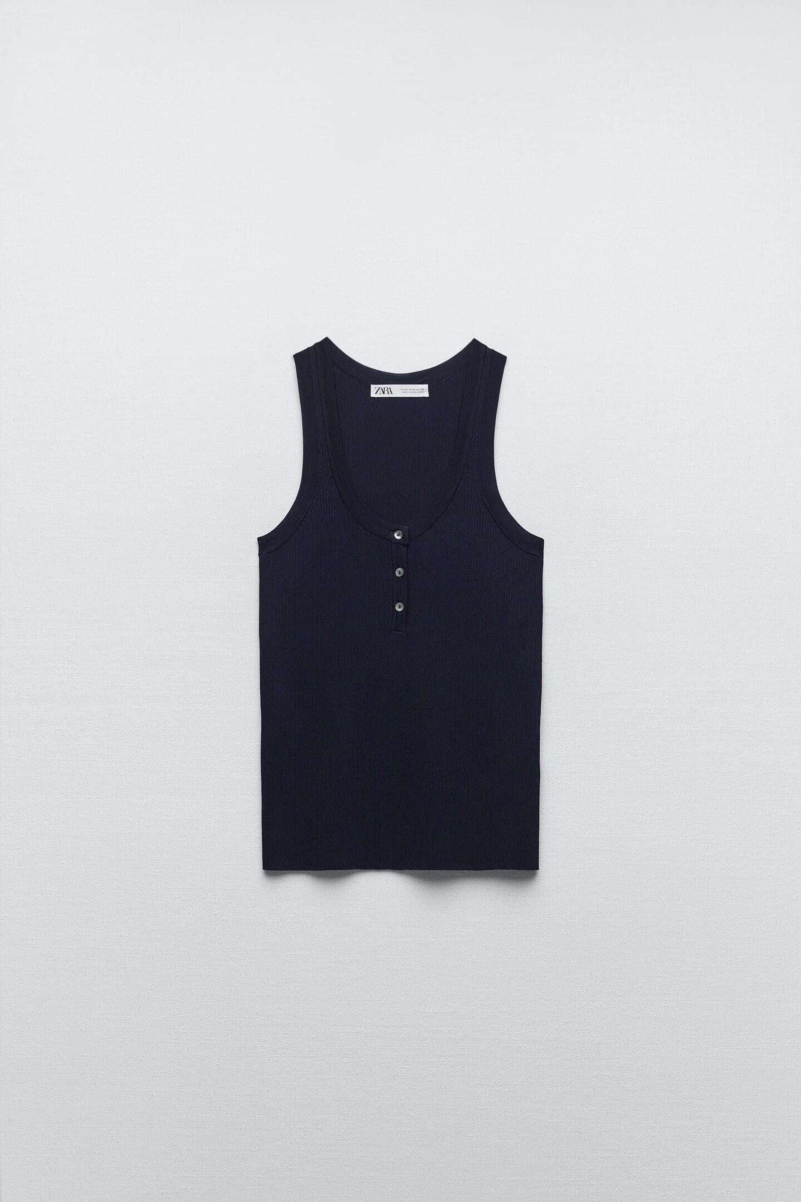 Top de canalé de Zara.