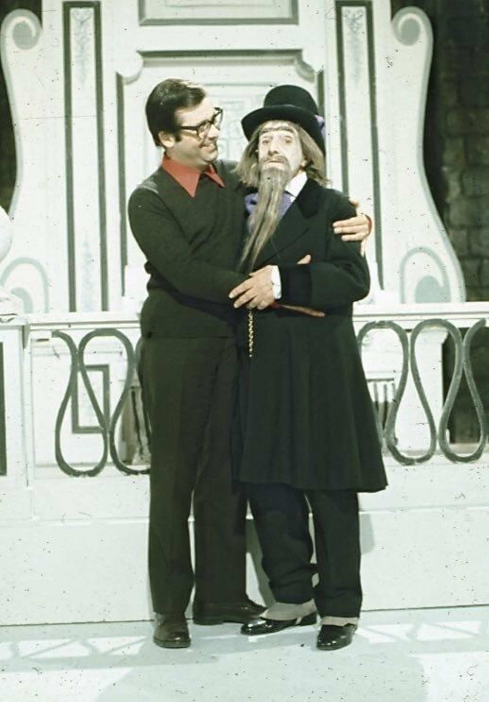 Chicho Ibáñez Serrador y Valentín Tornos como Don Cicuta en 1972