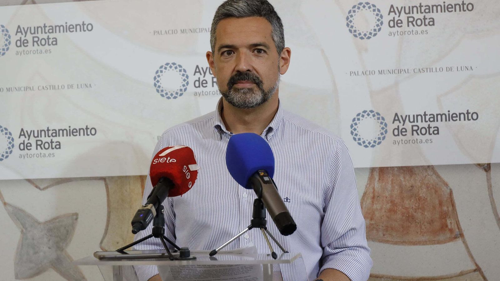 Javier Ruiz Arana, alcalde de Rota.