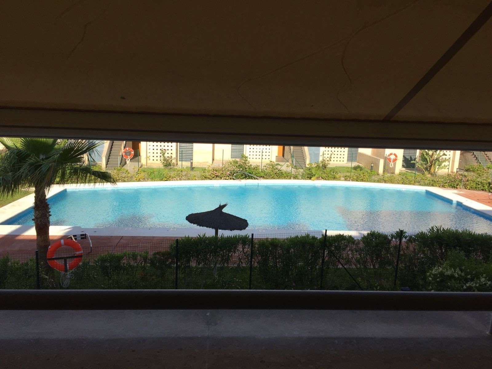 Una de las imágenes del apartamento de Costa Ballea.