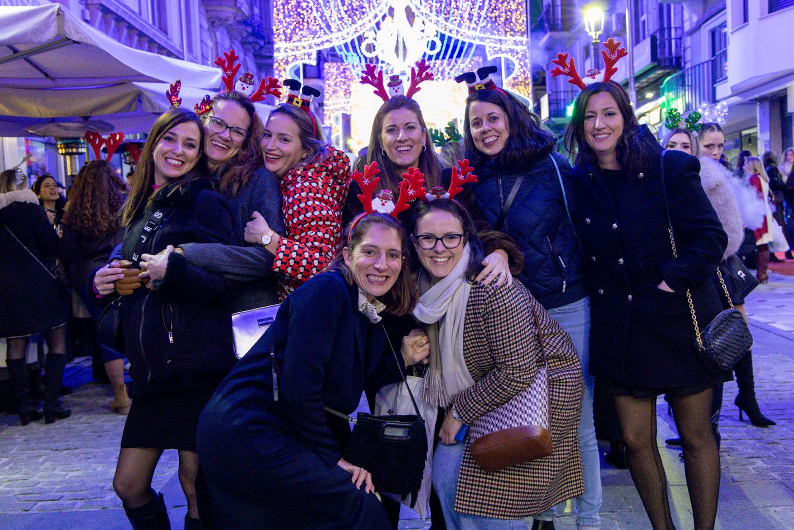 Así disfruta Jaén del concierto extraordinario a pie de calle: "Son de Vida"