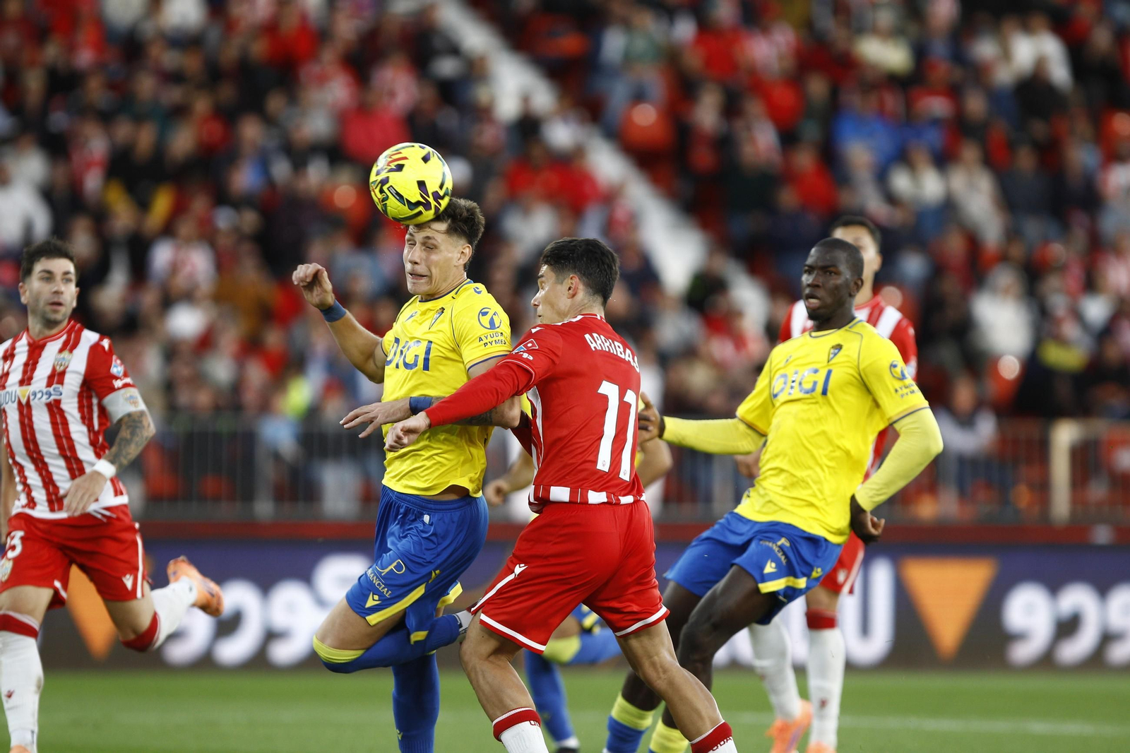 El partido U.D. Almería-Cádiz C.F. en imágenes