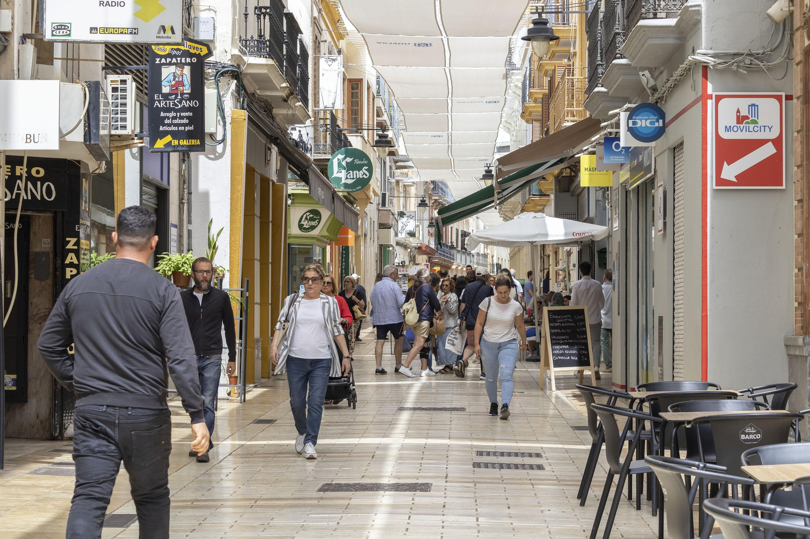 Imágenes del jueves 1 de junio en Huelva