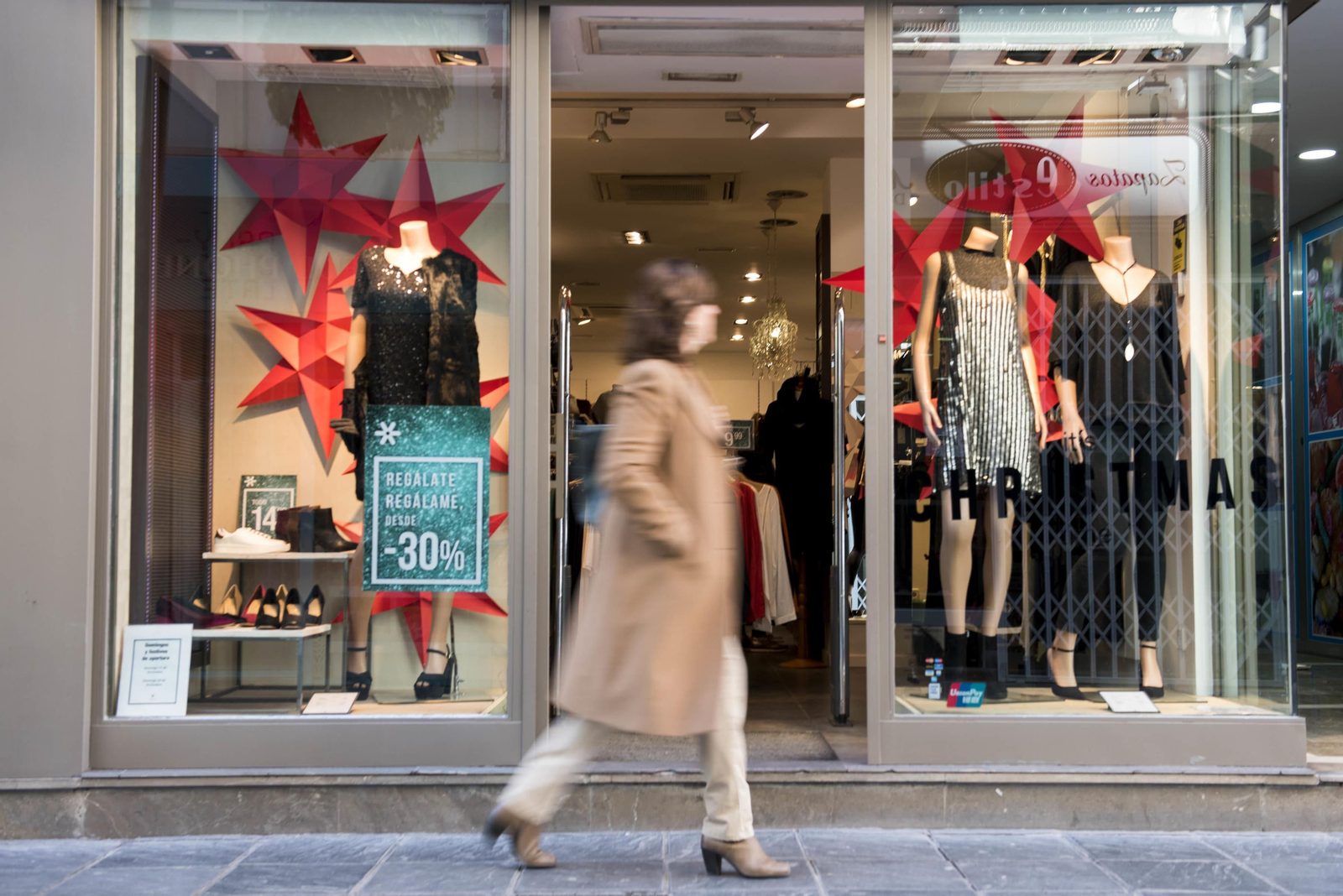 El 21% afirma salir de compras navideñas "porque toca" mientras que un 5% comenta que no le gusta nada o le agobia profundamente dedicar tiempo a esto.