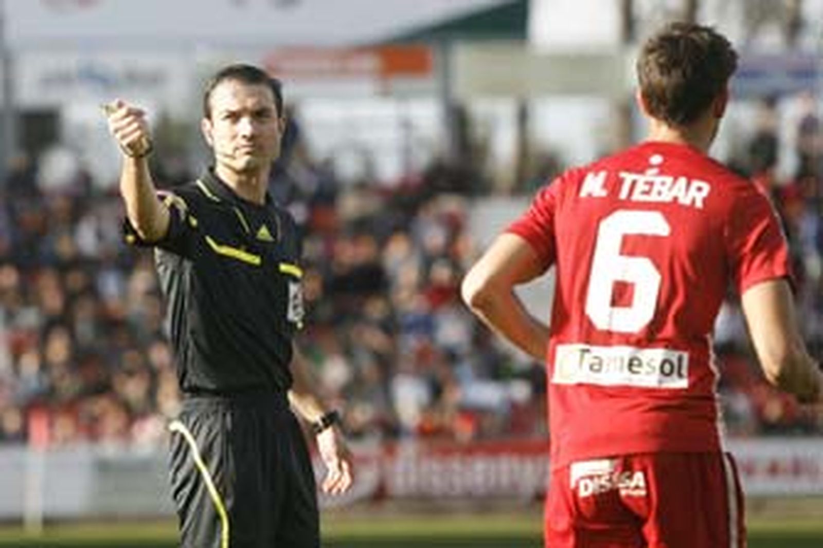 Lesma López, en un momento de su nefasta actuación el pasado sábado en Montilivi en el Girona-Xerez. /Diario de Girona