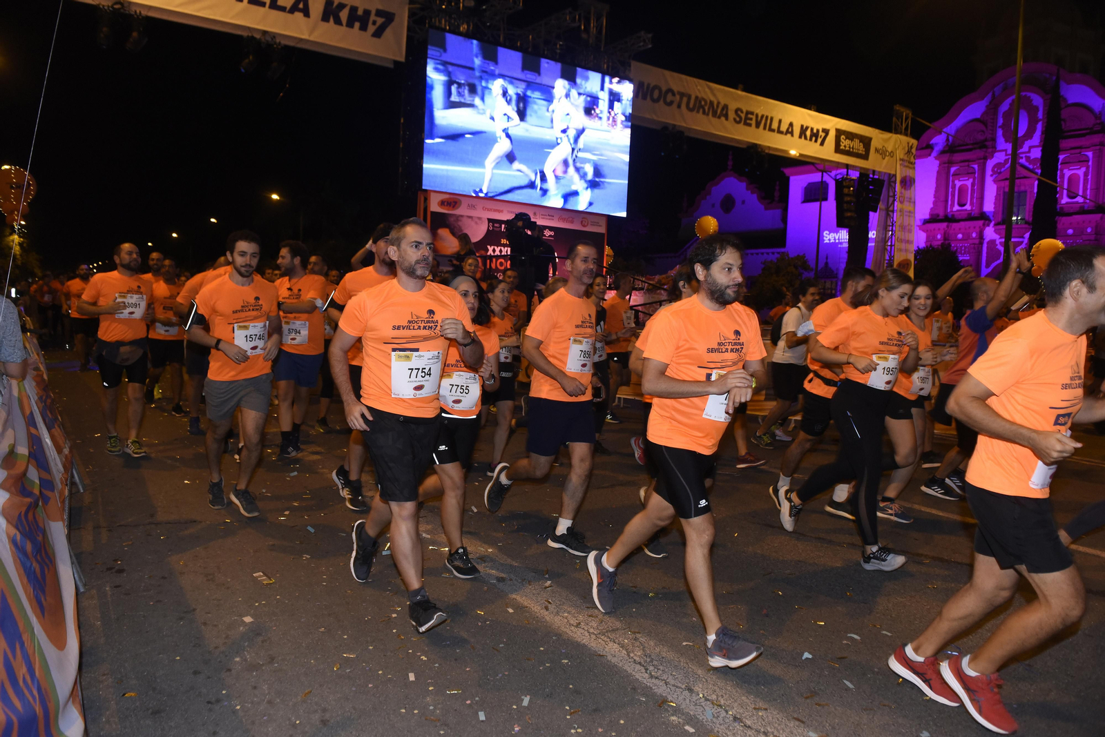 Búscate en la Carrera Nocturna 6