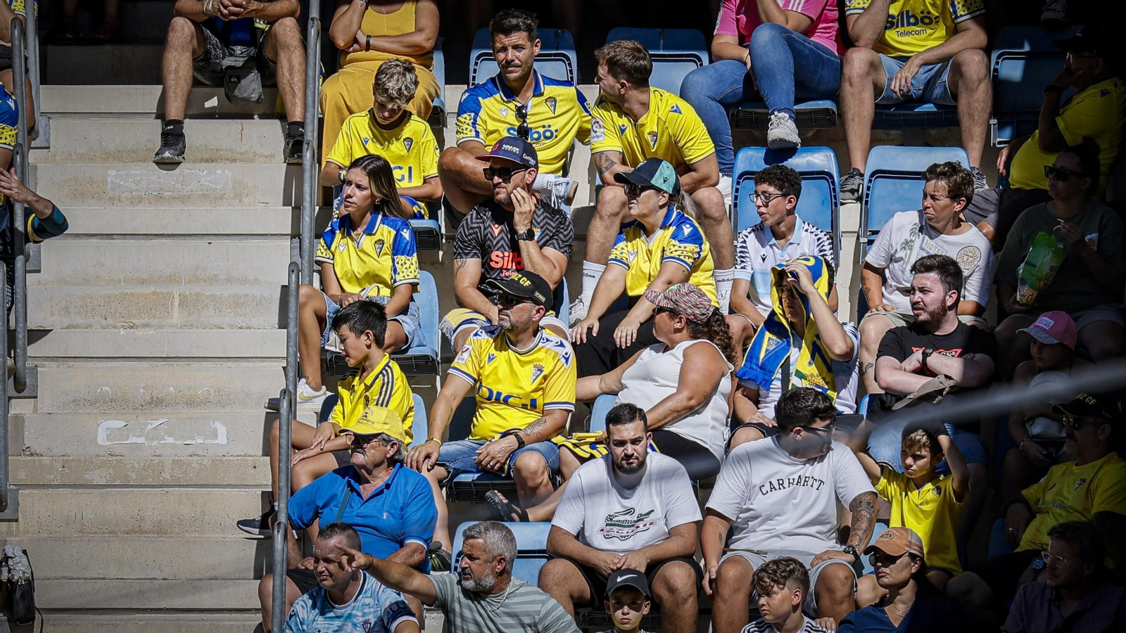 Búscate entre las fotos del partido Cádiz CF - SD Eibar