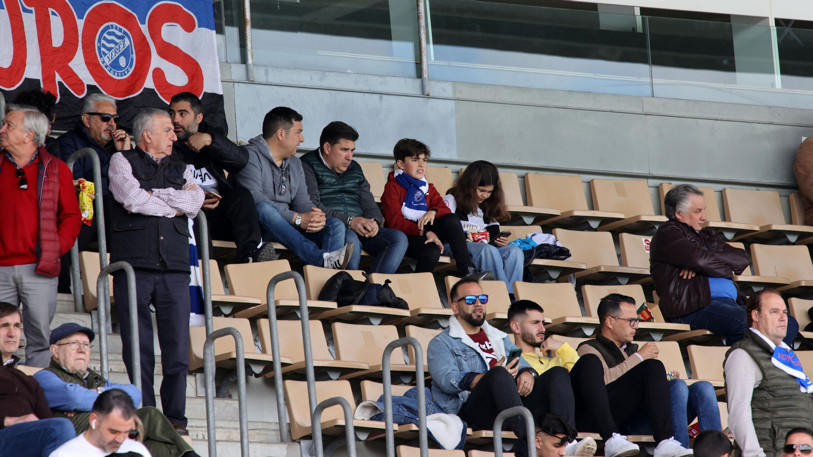 Búscate en el partido Xerez DFC - Atlético Sanluqueño en Chapín