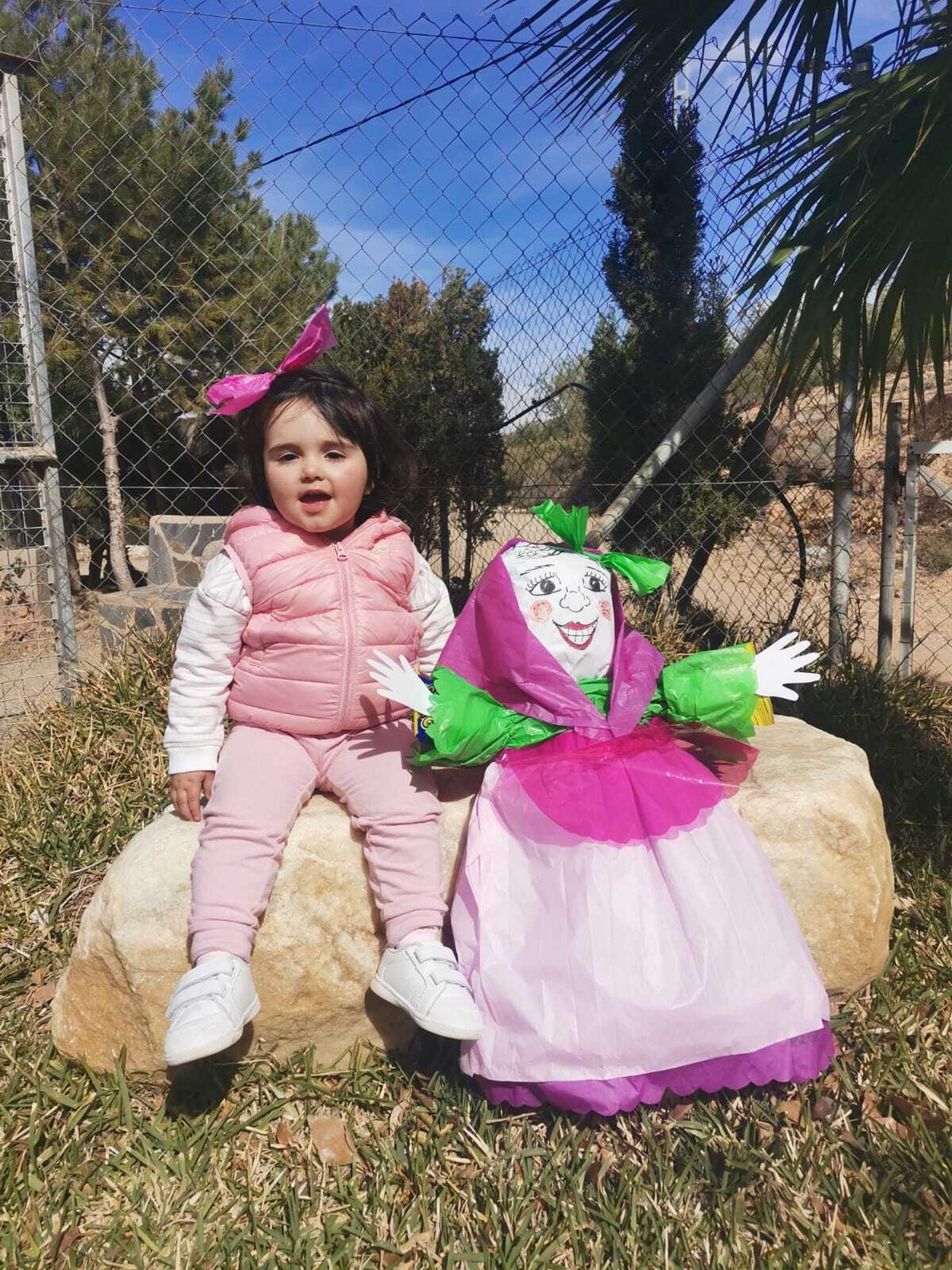Lucía, en Turre, empapándose de la tradición del Día de la Vieja.