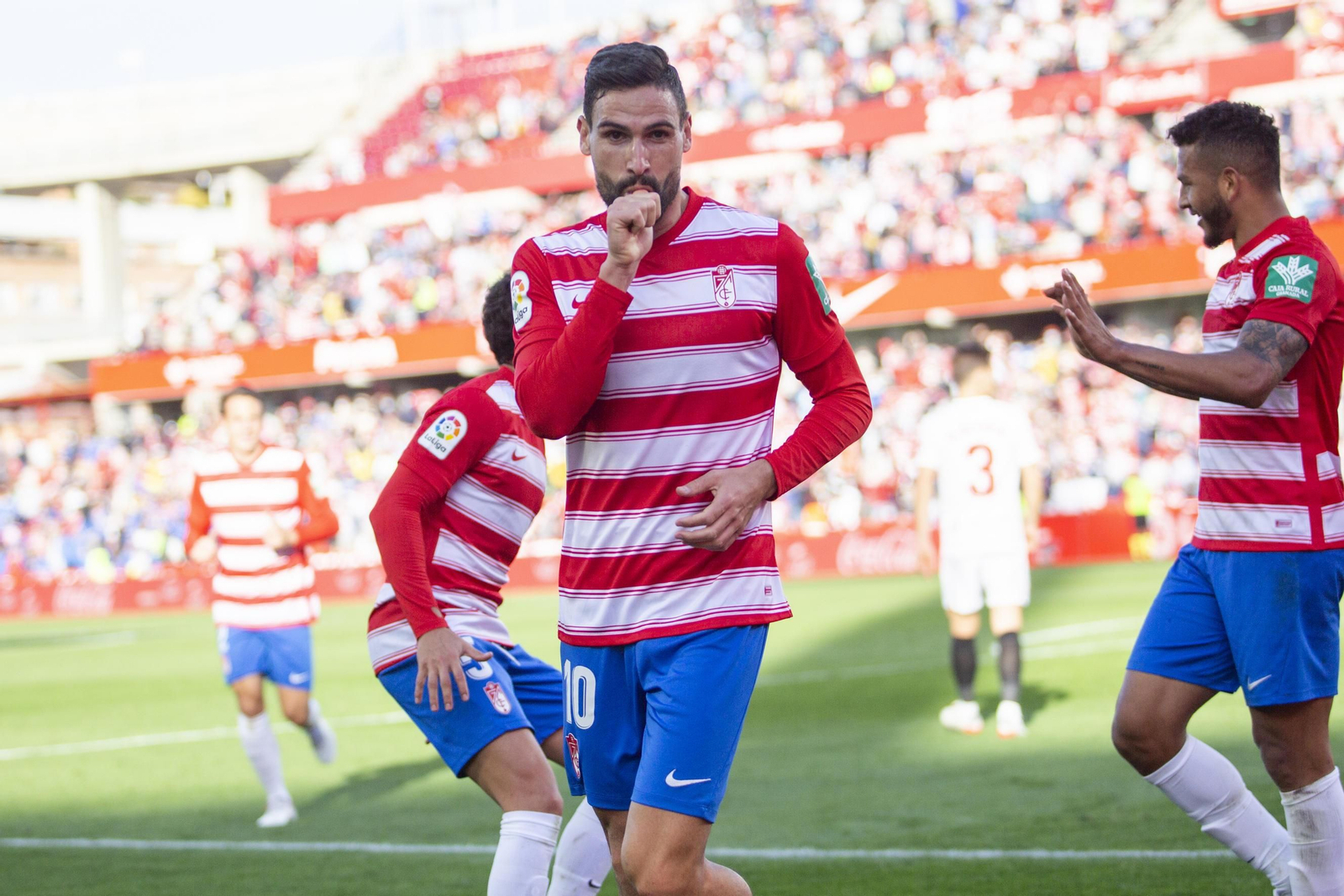 Antonio Puertas dedica su gol a su hija